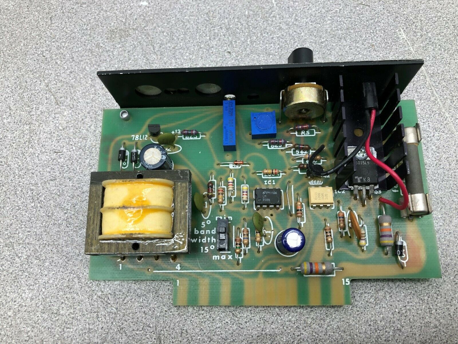 USED ITW DYNATEC CONTROL BOARD 033X056 / 4C26B8