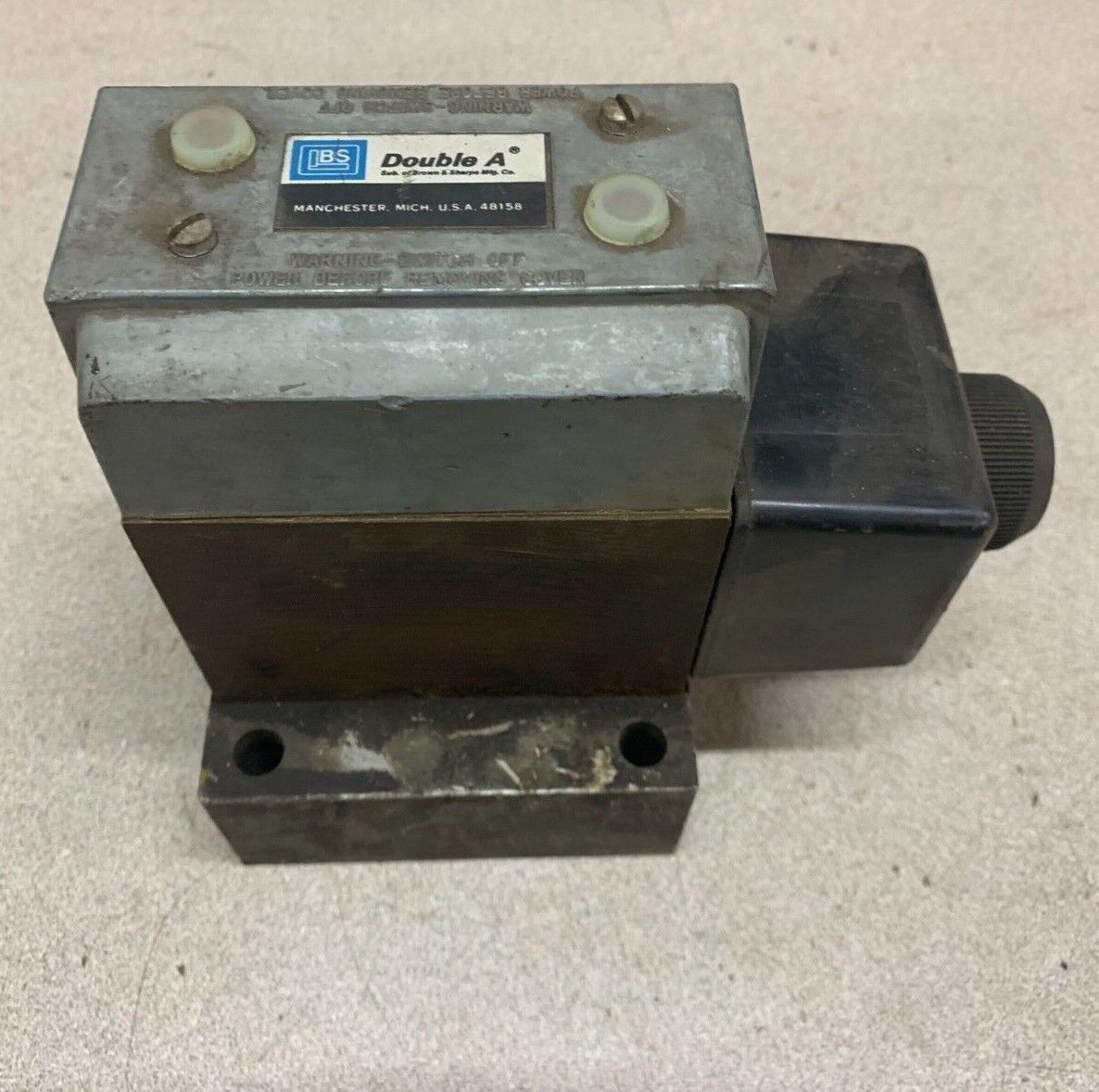 USED DOUBLE A HYDRAULIC VALVE QG5C10A2LK