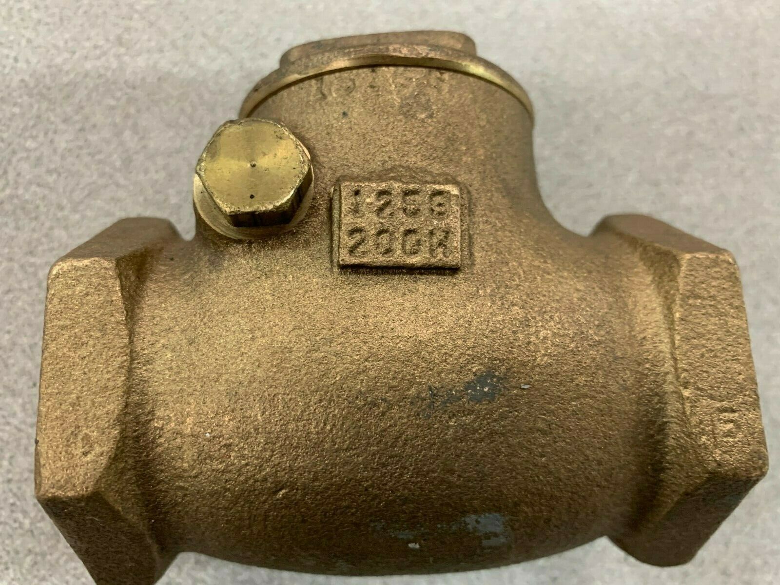 NEW NO BOX MILWAUKEE 1-1/4" CHECK VALVE FIG. 509 125 SWP 200 WOG