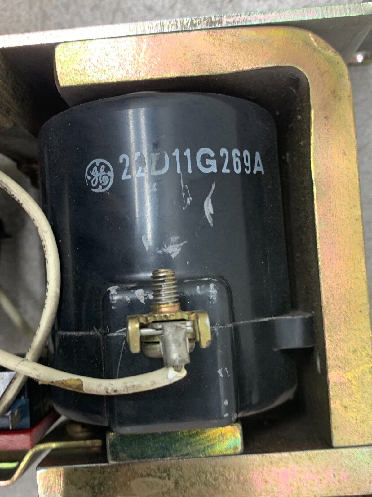 USED GENERAL ELECTRIC RELAY IC2820A103H WITH 22D11G269A COIL