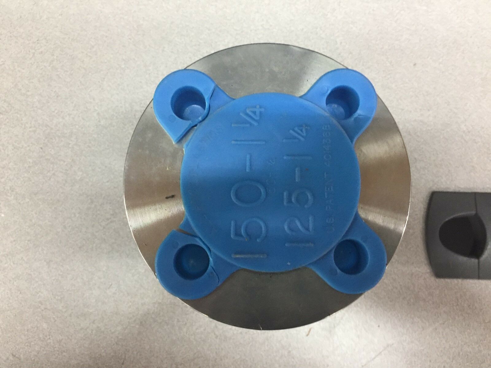 NEW NO BOX ENLIN 1-1/4 STAINLESS STEEL FLEX COUPLING A.F.I. 1-1/4 150F 304/304LS