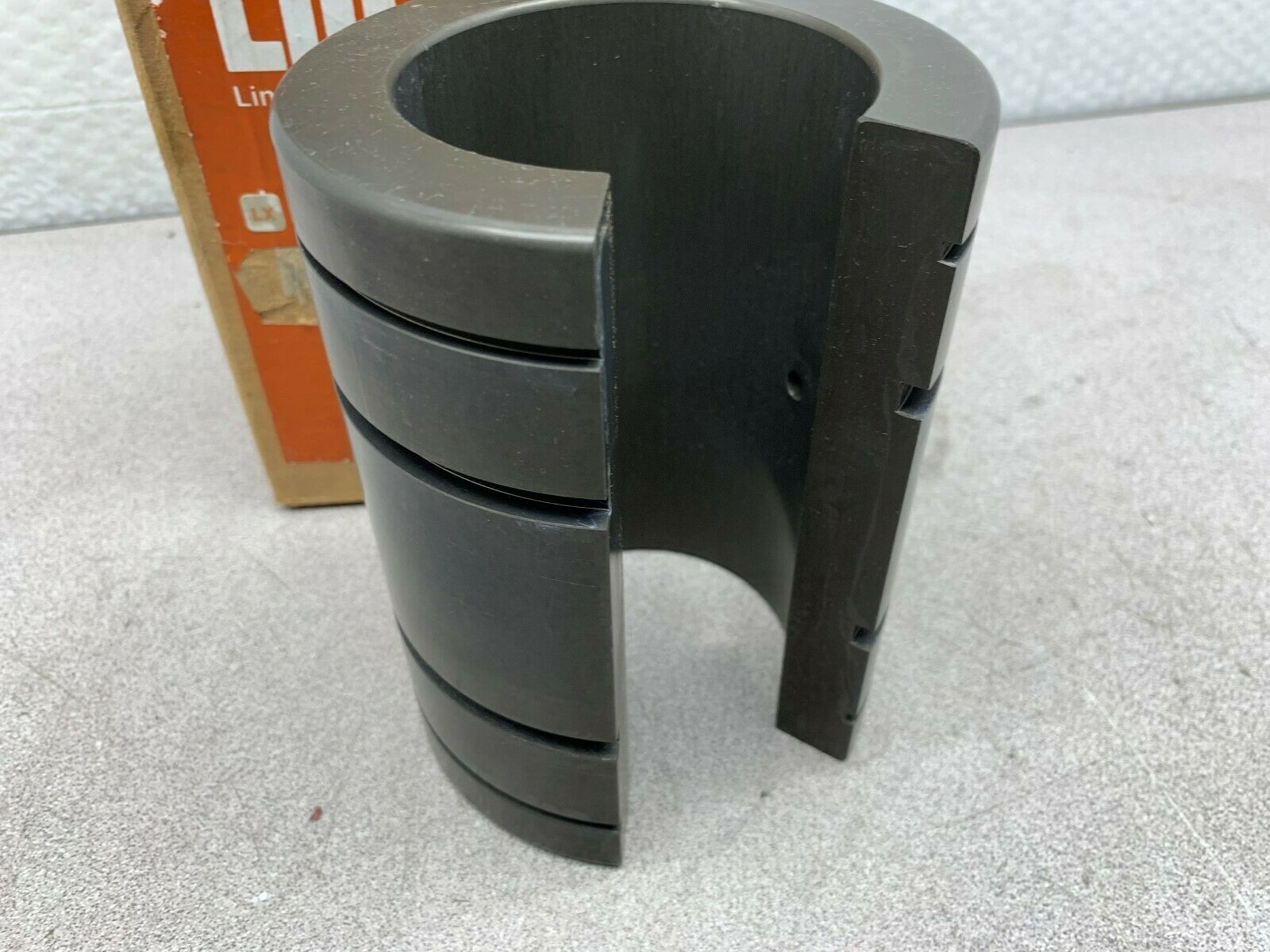 NEW IN BOX LINEAR MOTION LM76 OPEN LINEAR BEARING LX4872-48