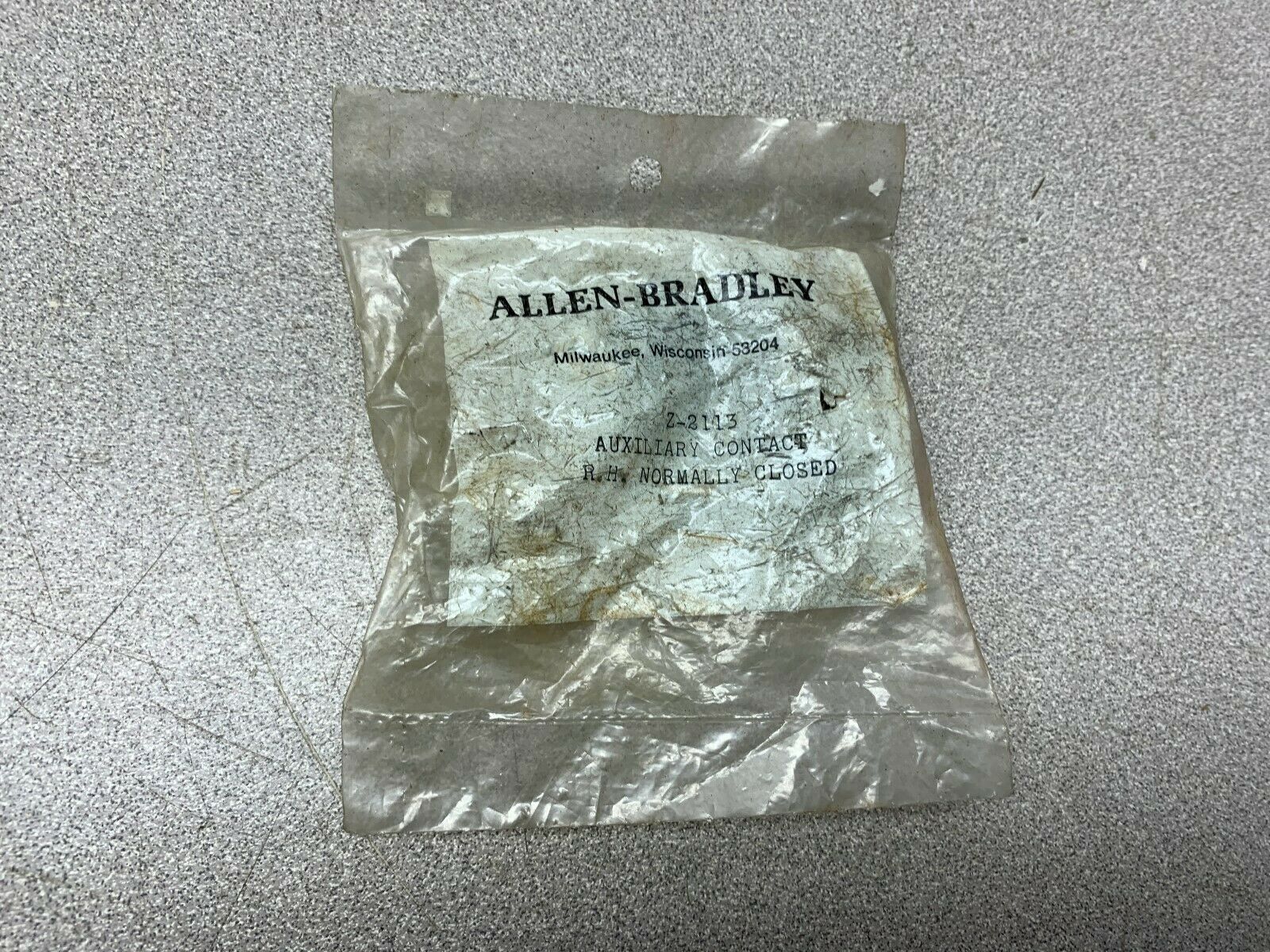 NEW NO BOX ALLEN BRADLEY AUXILIARY CONTACT Z-2113