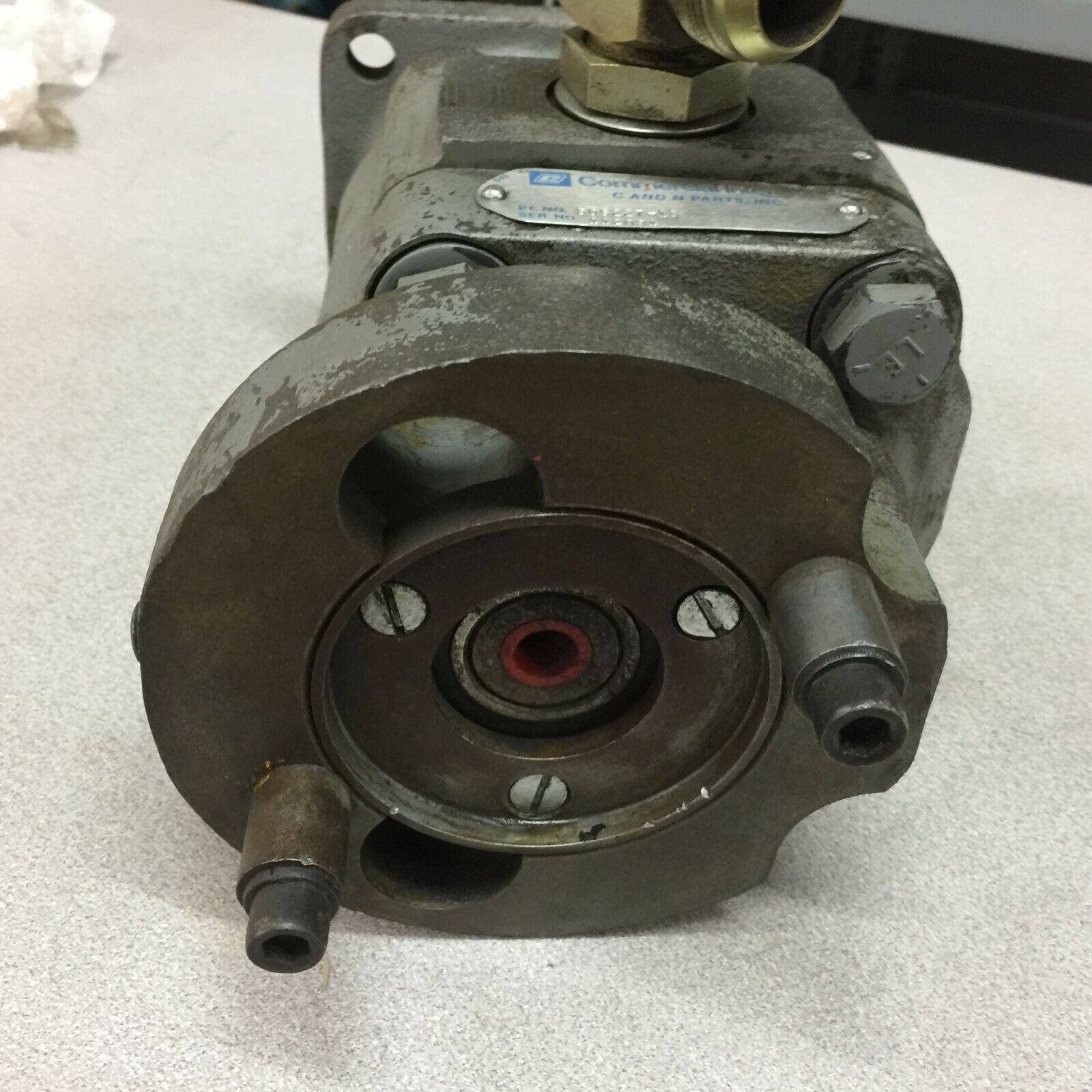 USED COMMERCIAL INTERTECH HYDRAULIC PUMP 506227-13