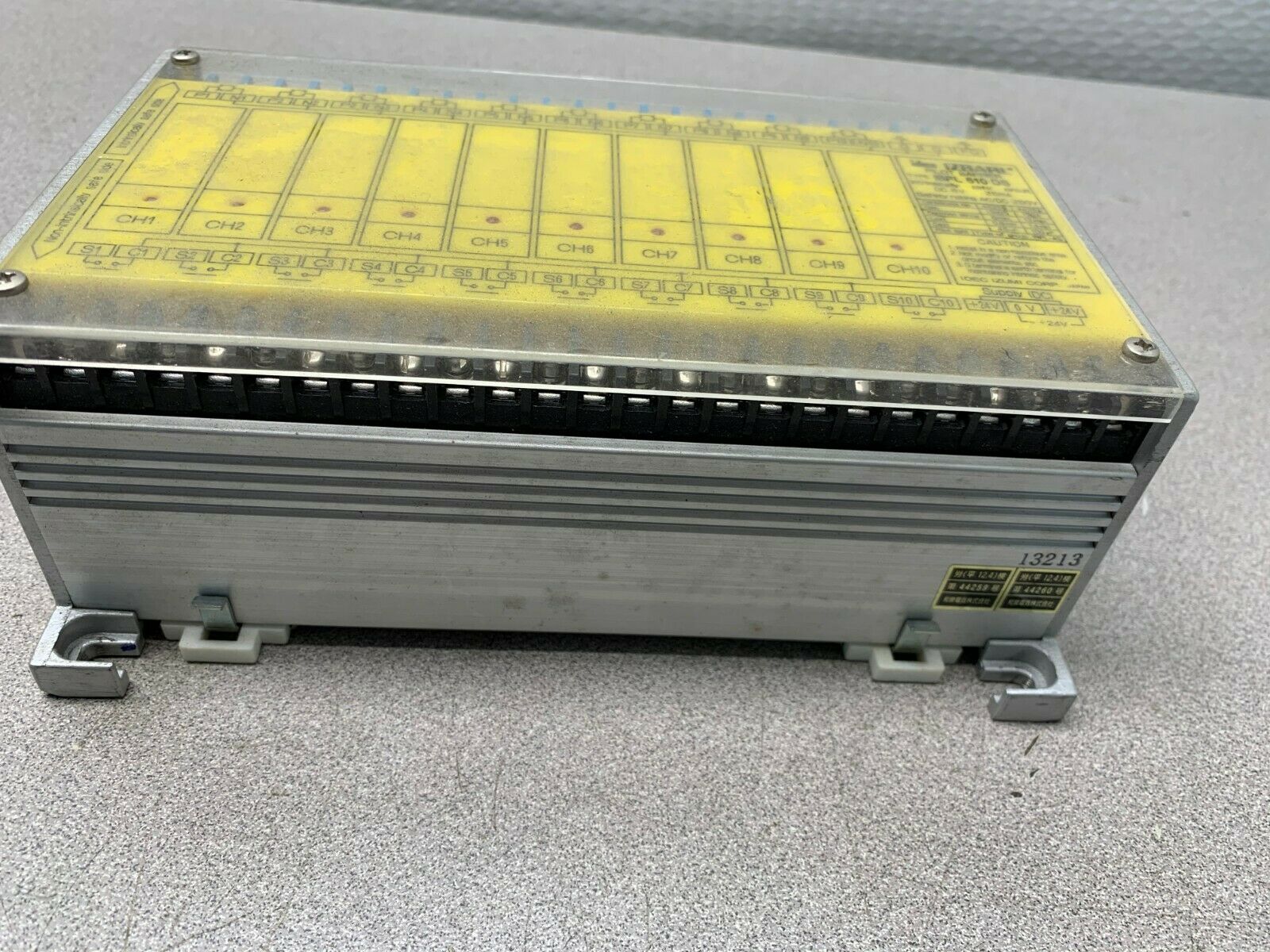 USED IDEC IZBARL PILOT BARRIER IBPL 610 DS