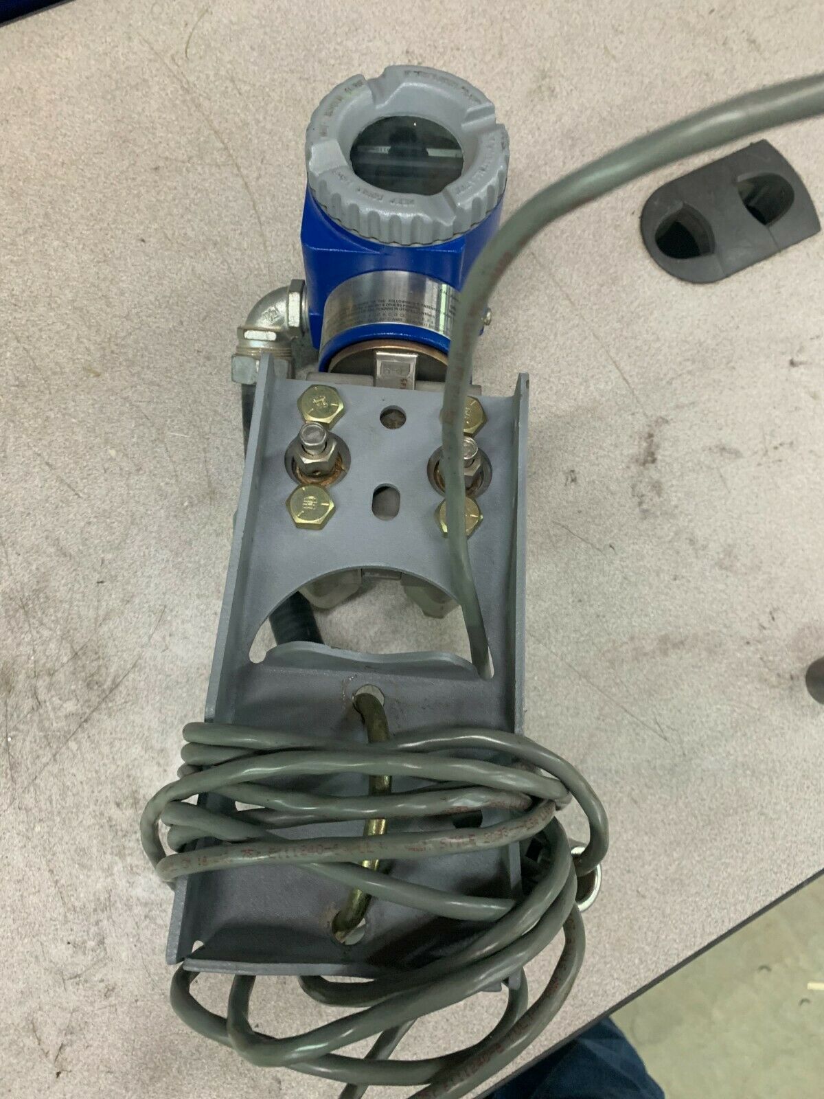 USED FOXBORO PRESSURE TRANSMITTER IDP10-A22B21F