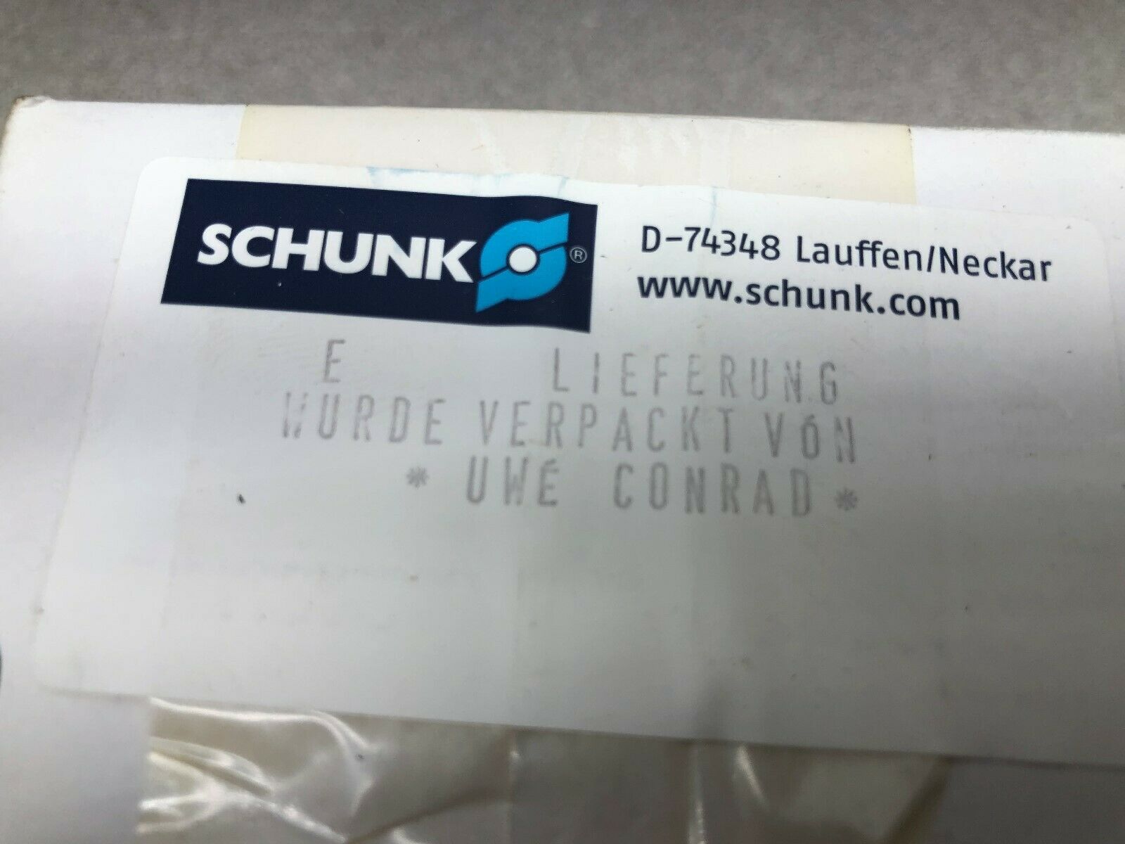 NEW IN BOX SCHUNK 2 FINGER PNEUMATIC CLAMP PGN 160/2 AS / 0370454