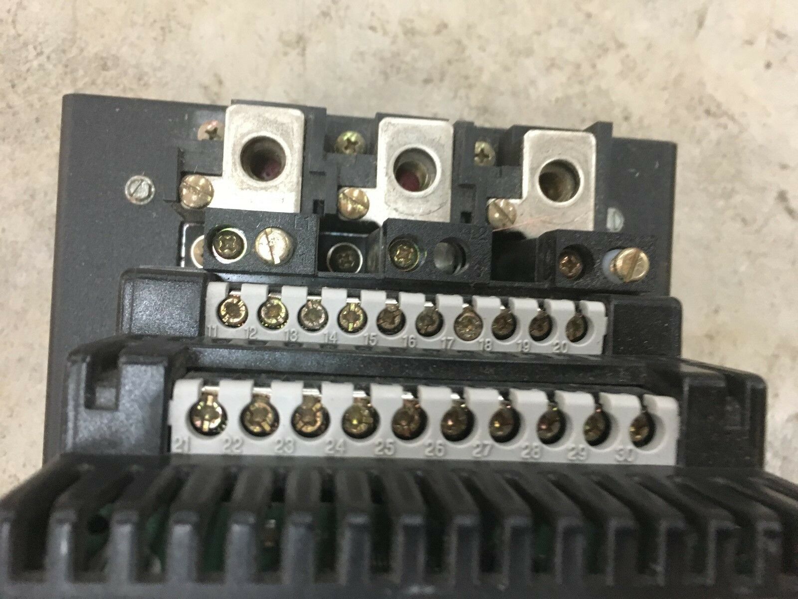 USED ALLEN-BRADLEY SMC DIALOG PLUS 75HP SMART MOTOR CONTROLLER 150-B97NBR