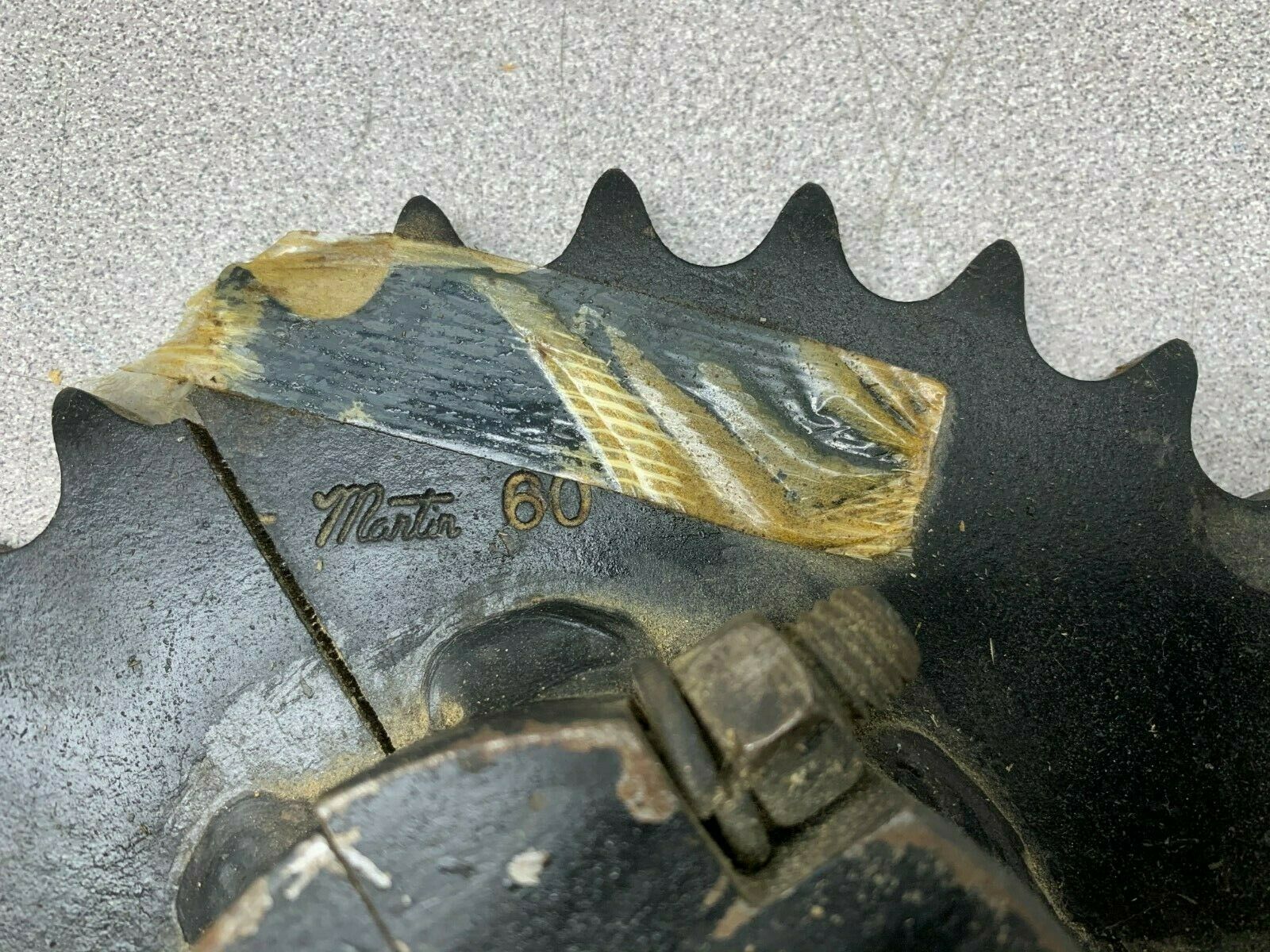 NEW NO BOX MARTIN CHAIN SPROCET 60B28
