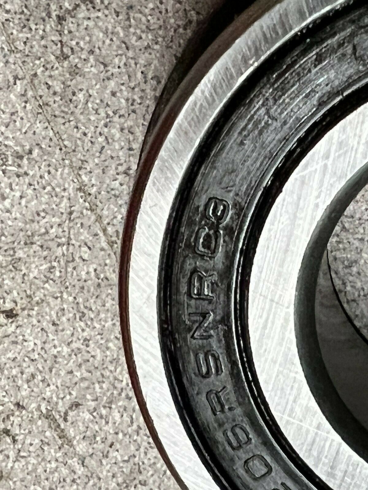 NEW IN BOX KYK W206FFL W206 2RS NR C3 SRI2 BALL BEARING W206RSNRC3