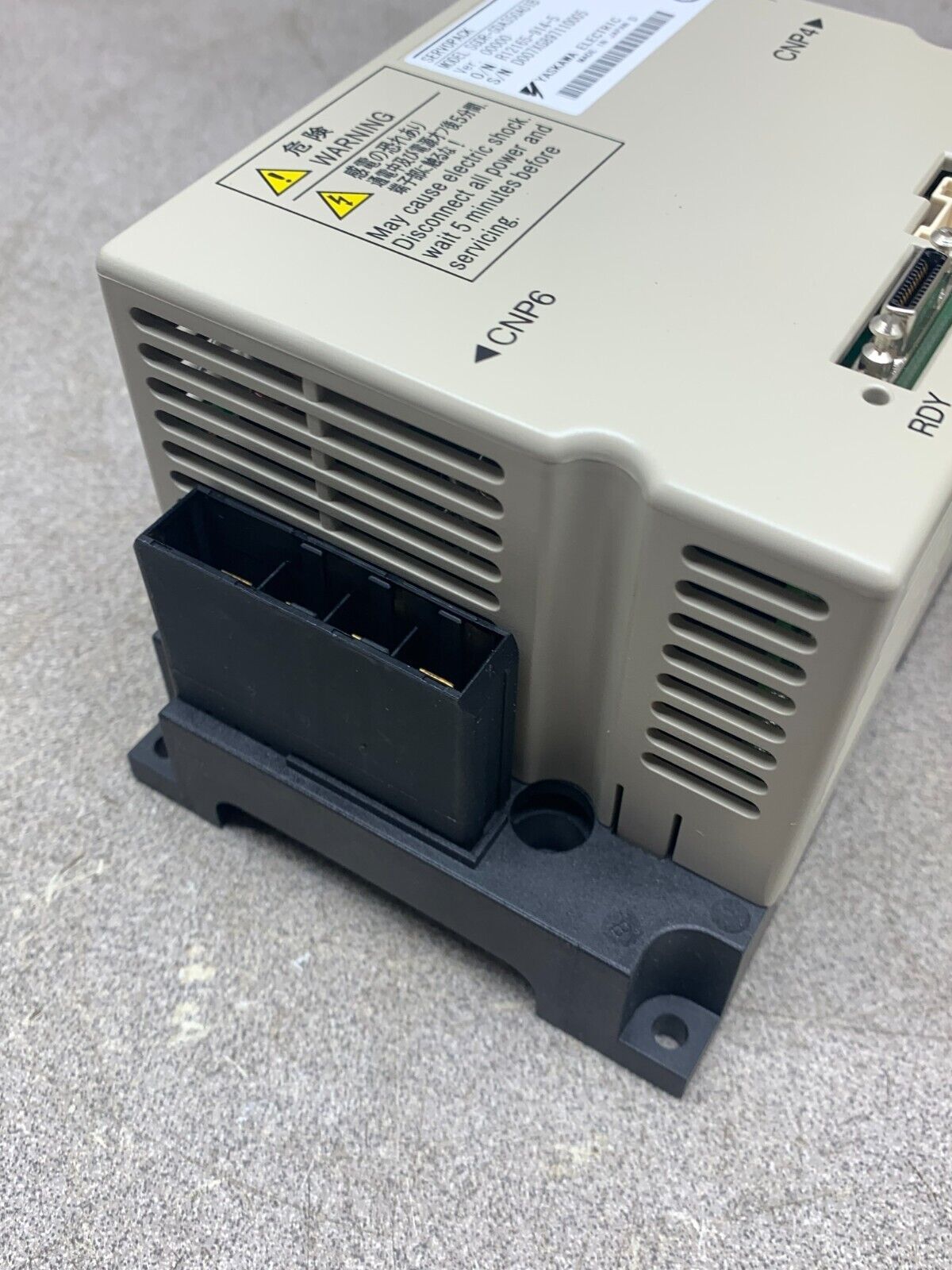 NEW IN BOX YASKAWA SERVOPACK SERVO DRIVE SGDR-SDA350A01B