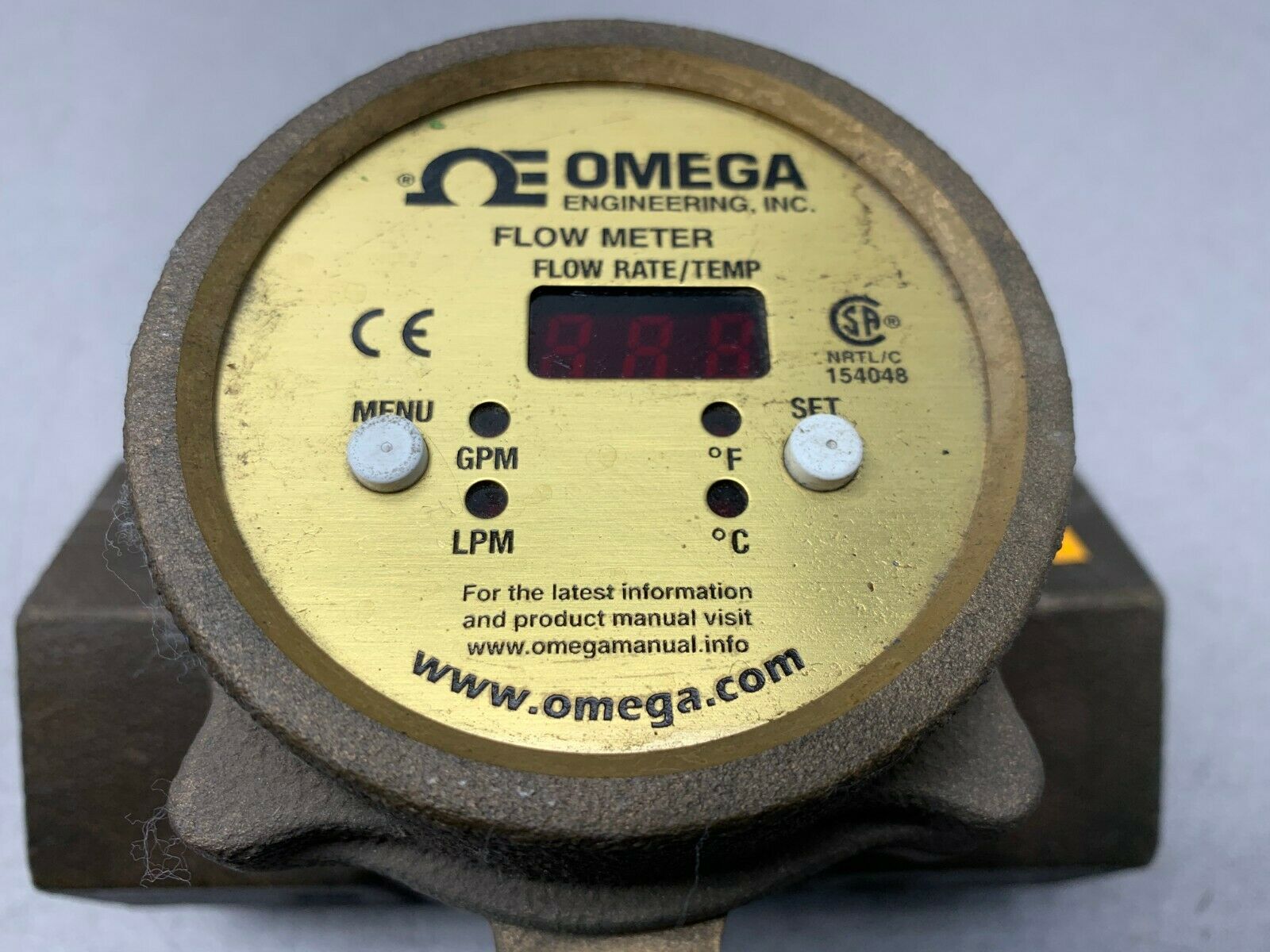 NEW NO BOX OMEGA Flow Temperature Meter FV106-T