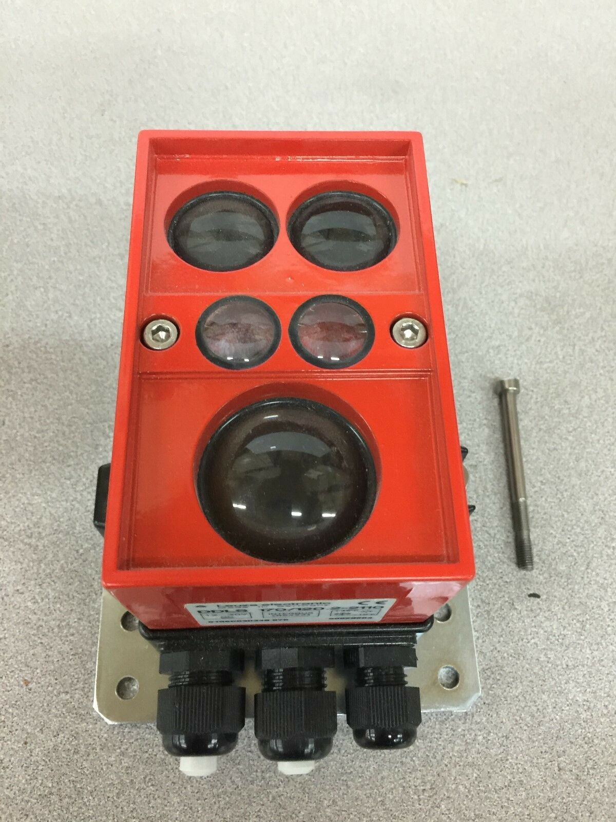 NEW LEUZE ELECTRONIC 50028603 DATA TRANSMISSION SYSTEM DDLS 170/120.2-2110