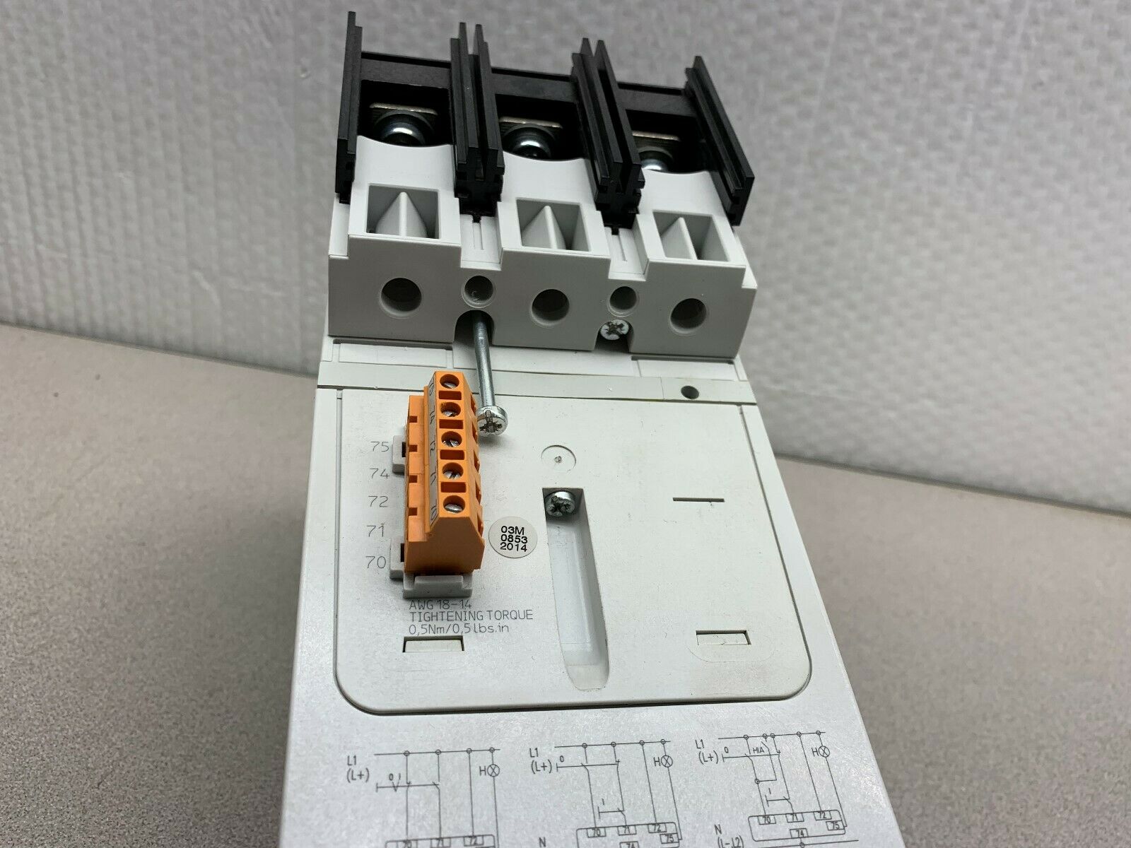 NEW EATON MOELLER 100AMP BREAKER WITH SYNCHRONIZED REMOTE OPERATOR NZM 2-XR