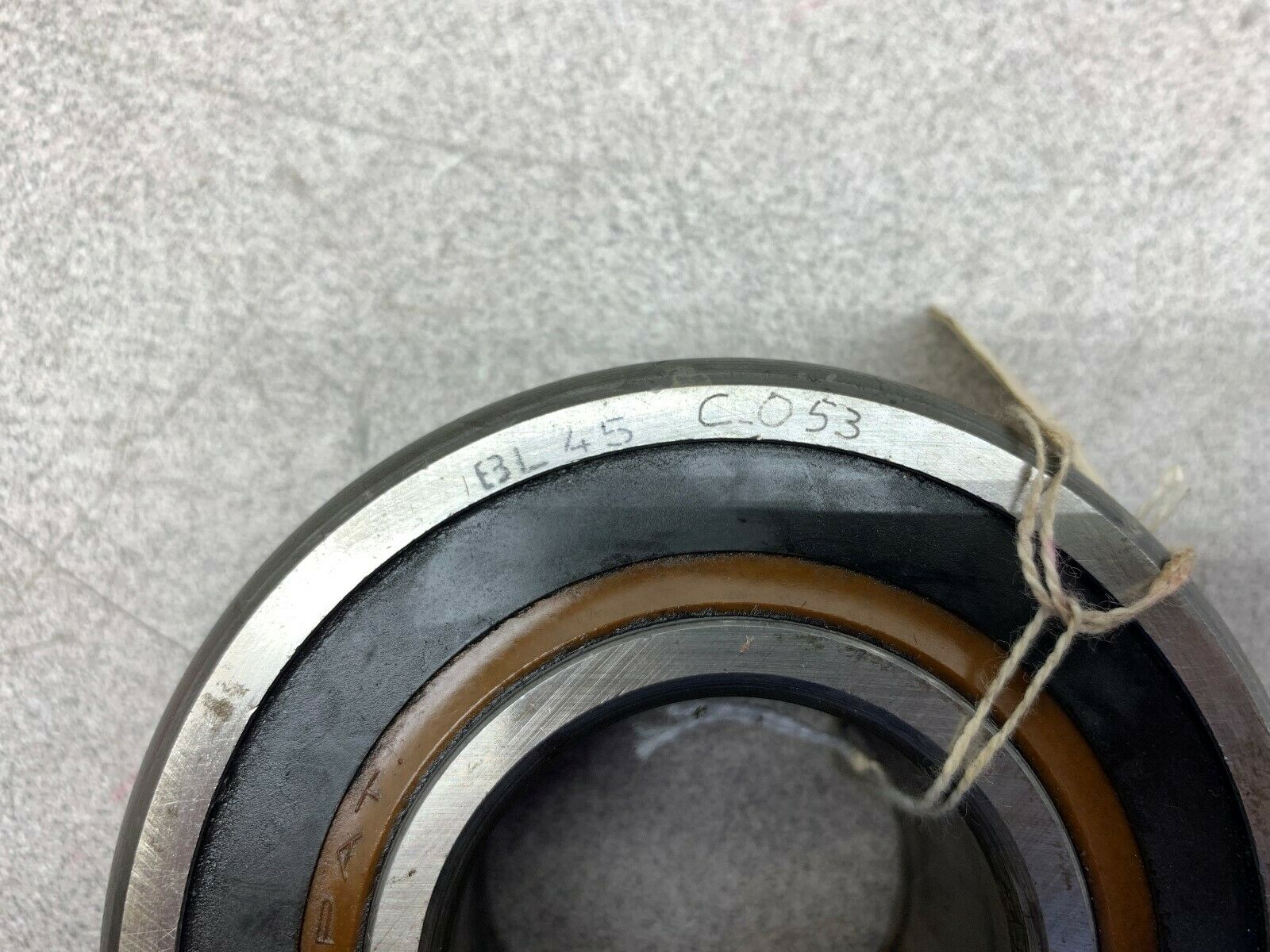 NEW NO BOX RIV BEARING BL45