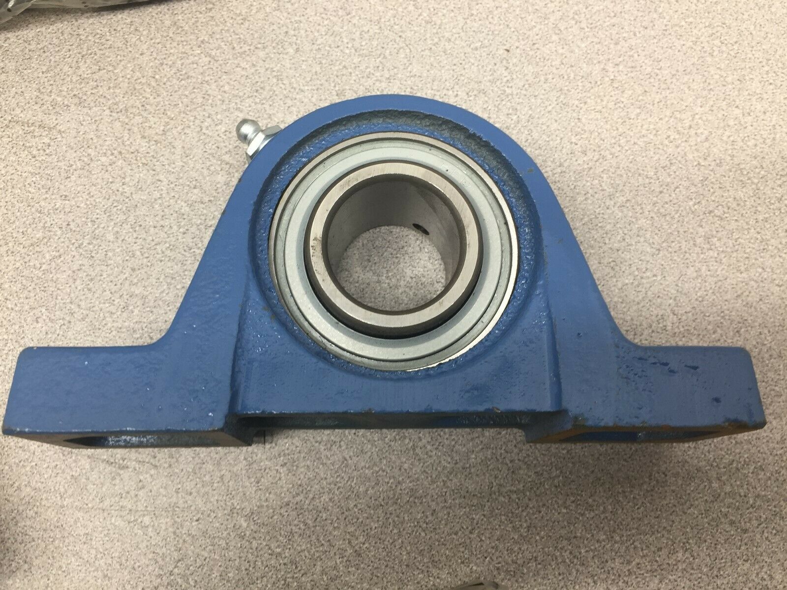 NEW NO BOX (LOT OF 5) HFB PILLOW BLOCK BEARINGS UC206G