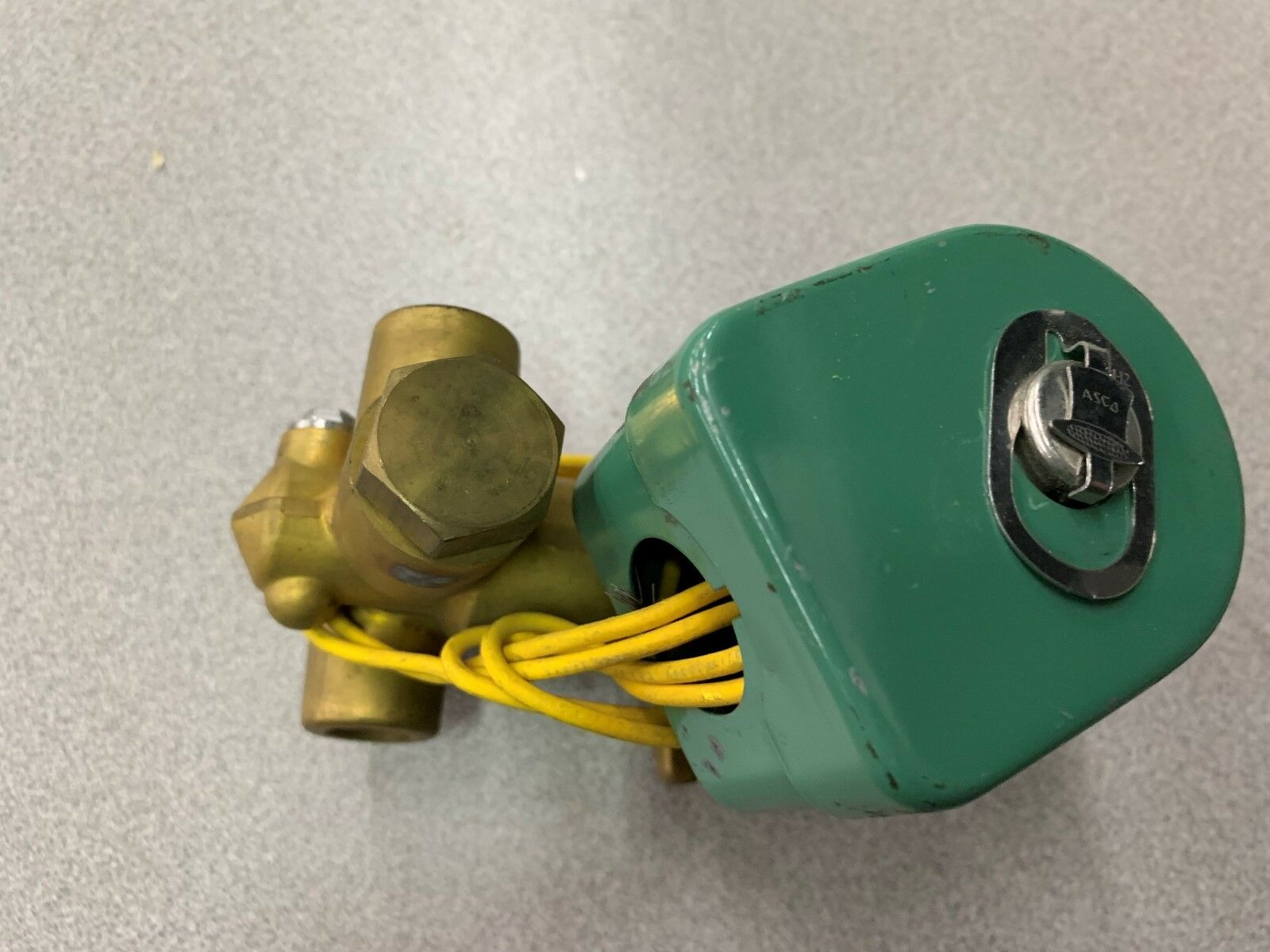 NEW NO BOX ASCO VALVE 8300D58RU