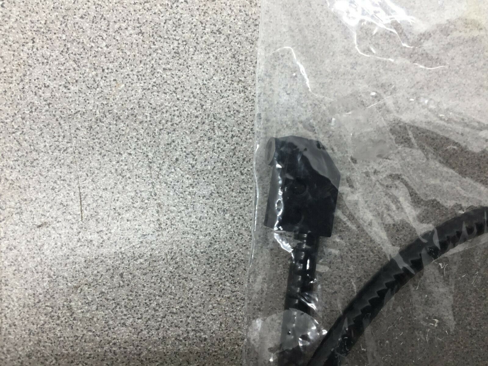 NEW IN BAG SICK FIBER OPTIC PHOTO EYE CABLE LL3-LM36750