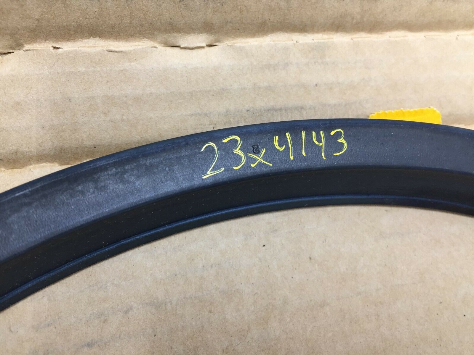 NEW IN BOX KLOZURE OIL SEAL ISO-GUARD BEARING ISOLATOR 25003-4143 / 23X4143