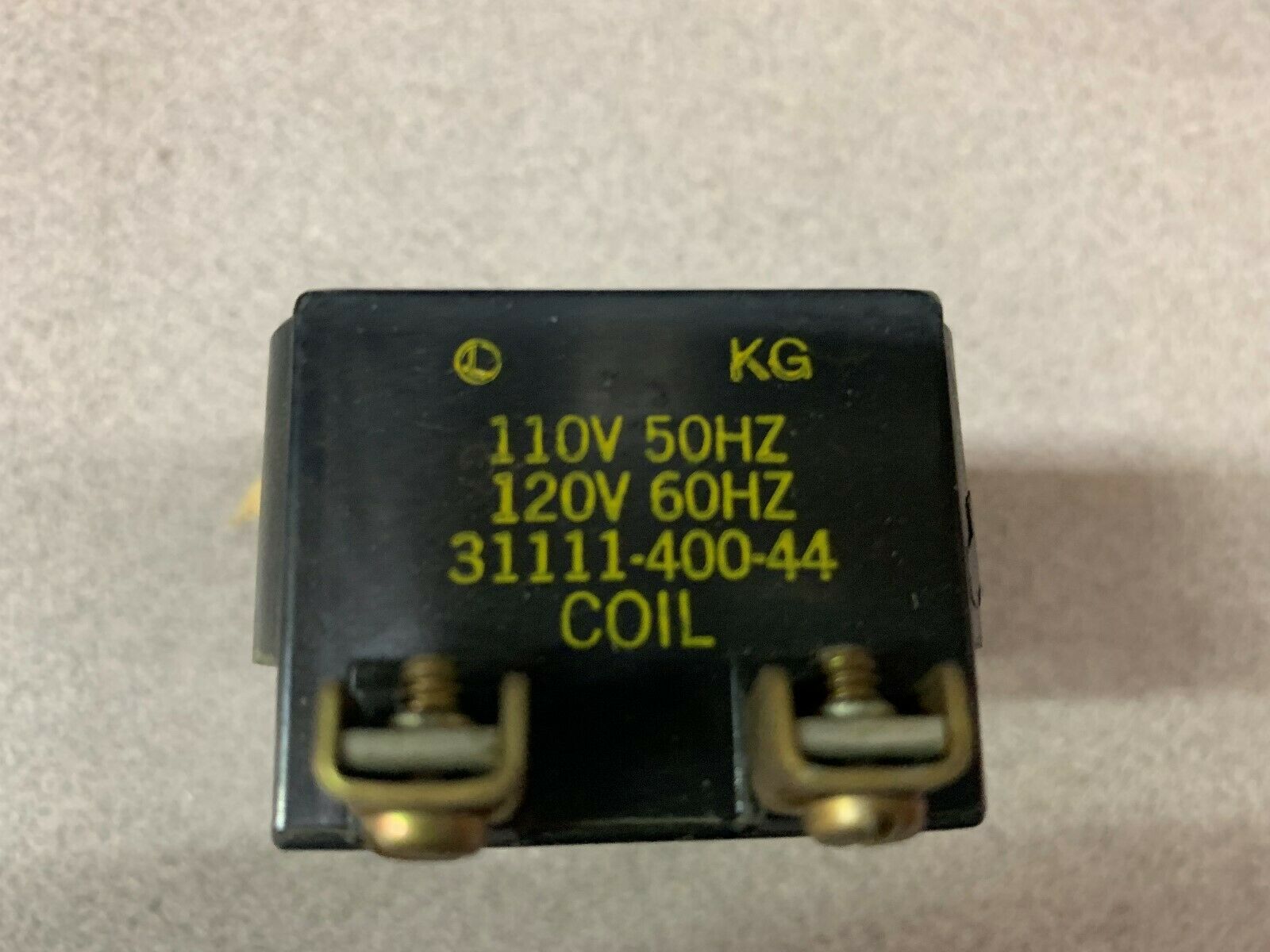NEW NO BOX SQUARE D COIL 31111-400-44