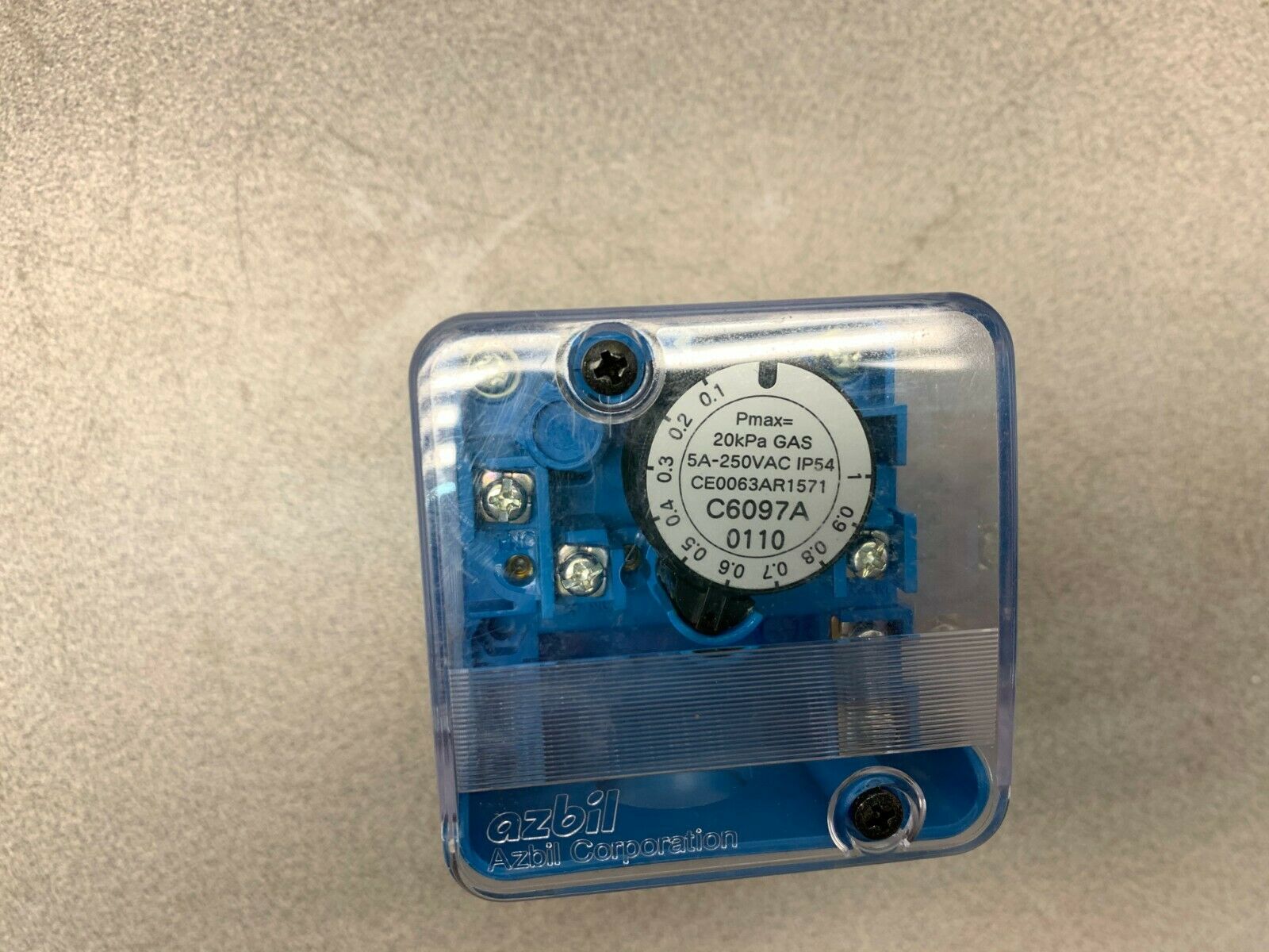 NEW NO BOX AZBIC PRESSURE SWITCH C6097A011