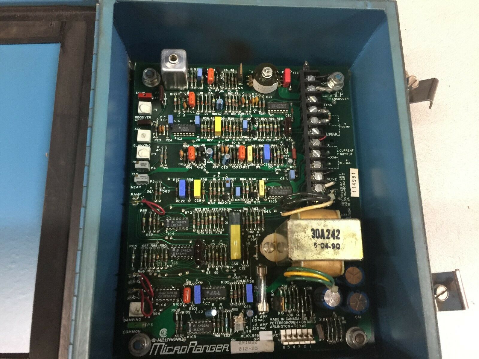USED MILLTRONICS MICRO RANGER CONTROL PROCESS UNIT IN ENCLOSURE ML10L943