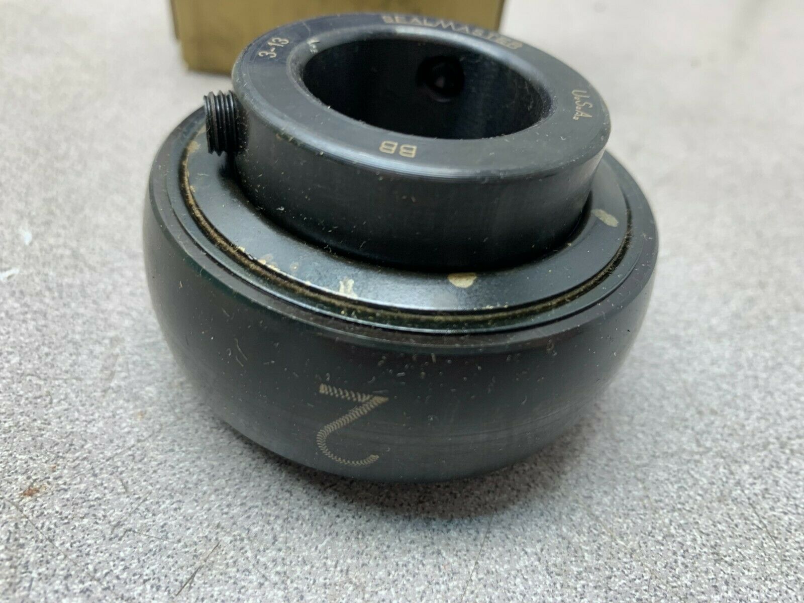 NEW IN BOX SEALMASTER 1 3/16 LINE BEARING 3-13