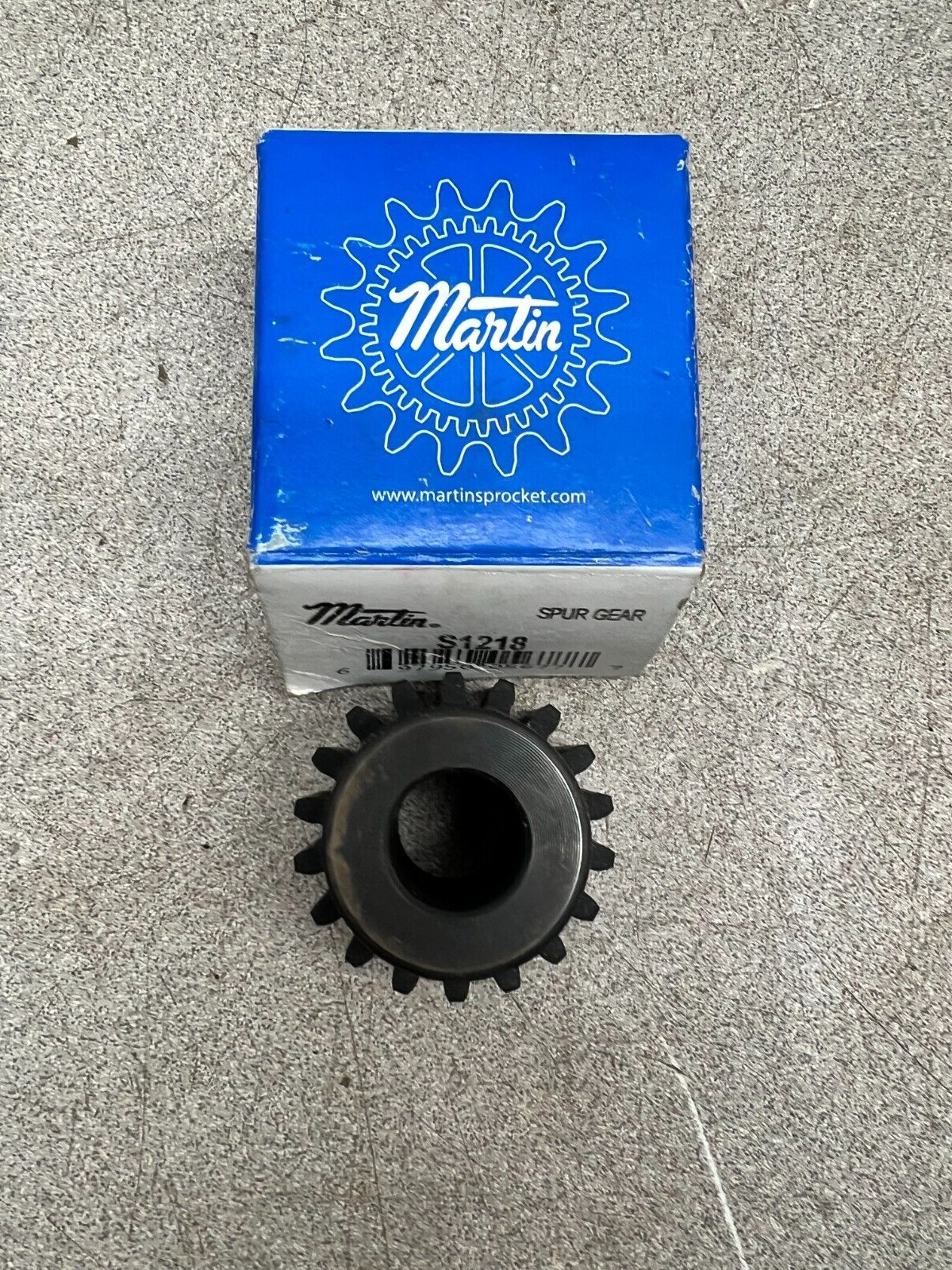 NEW IN BOX MARTIN SPUR GEAR S1218