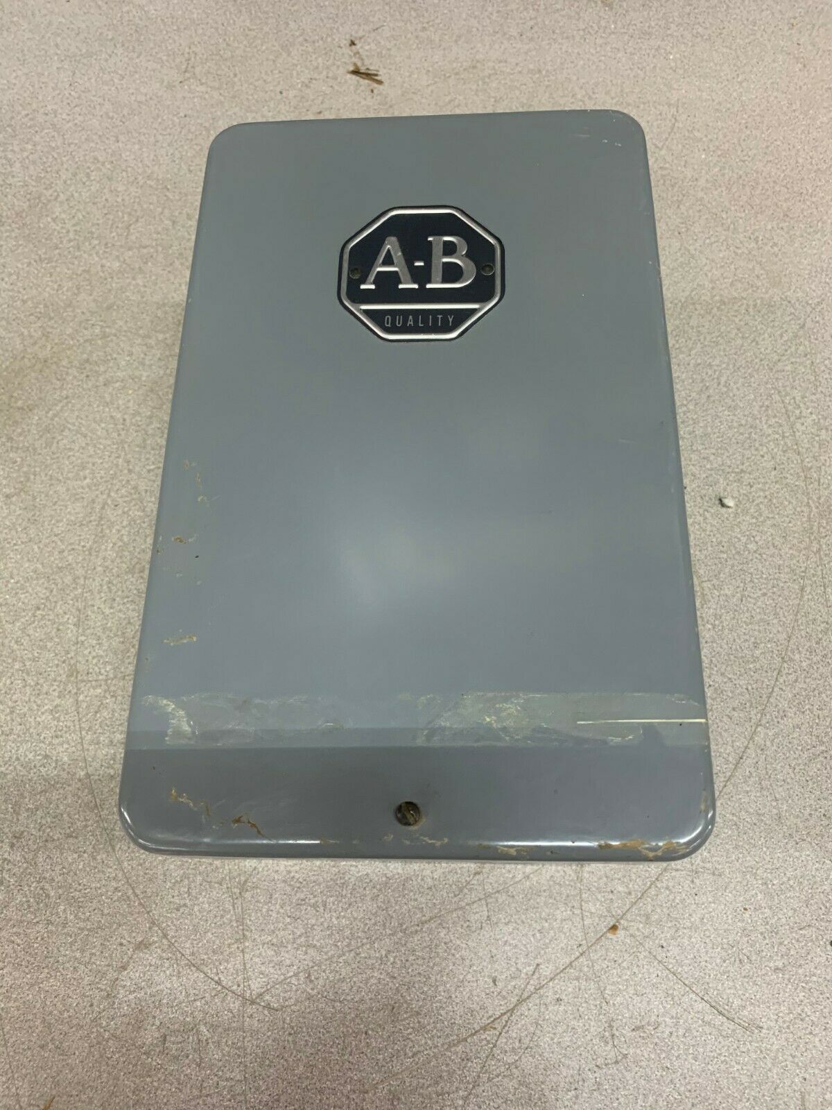 NEW NO BOX ALLEN-BRADLEY RELAY 812-AAB5 SERIES A