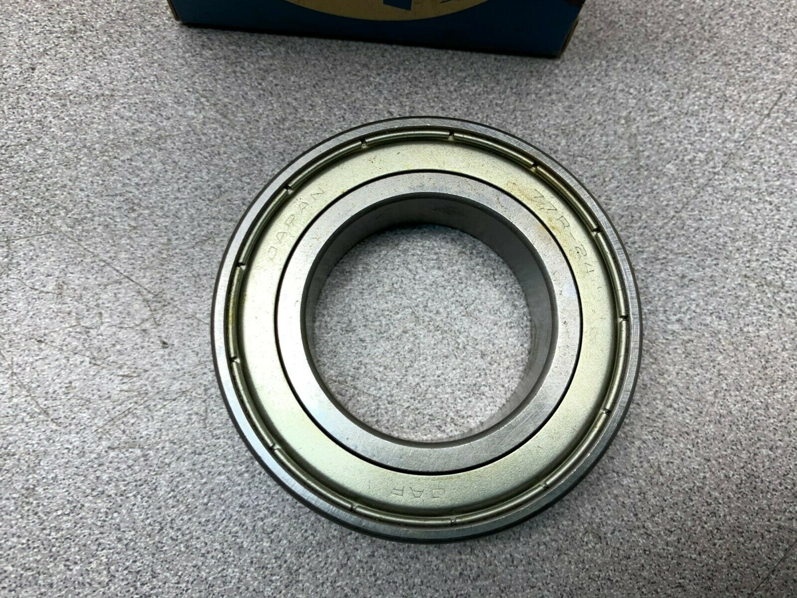 NEW IN BOX JAF BEARING 77R-24