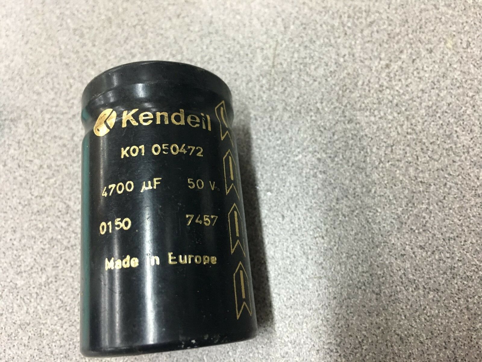 NEW NO BOX LOT OF 3 KENDELL CAPACITOR K01 050472