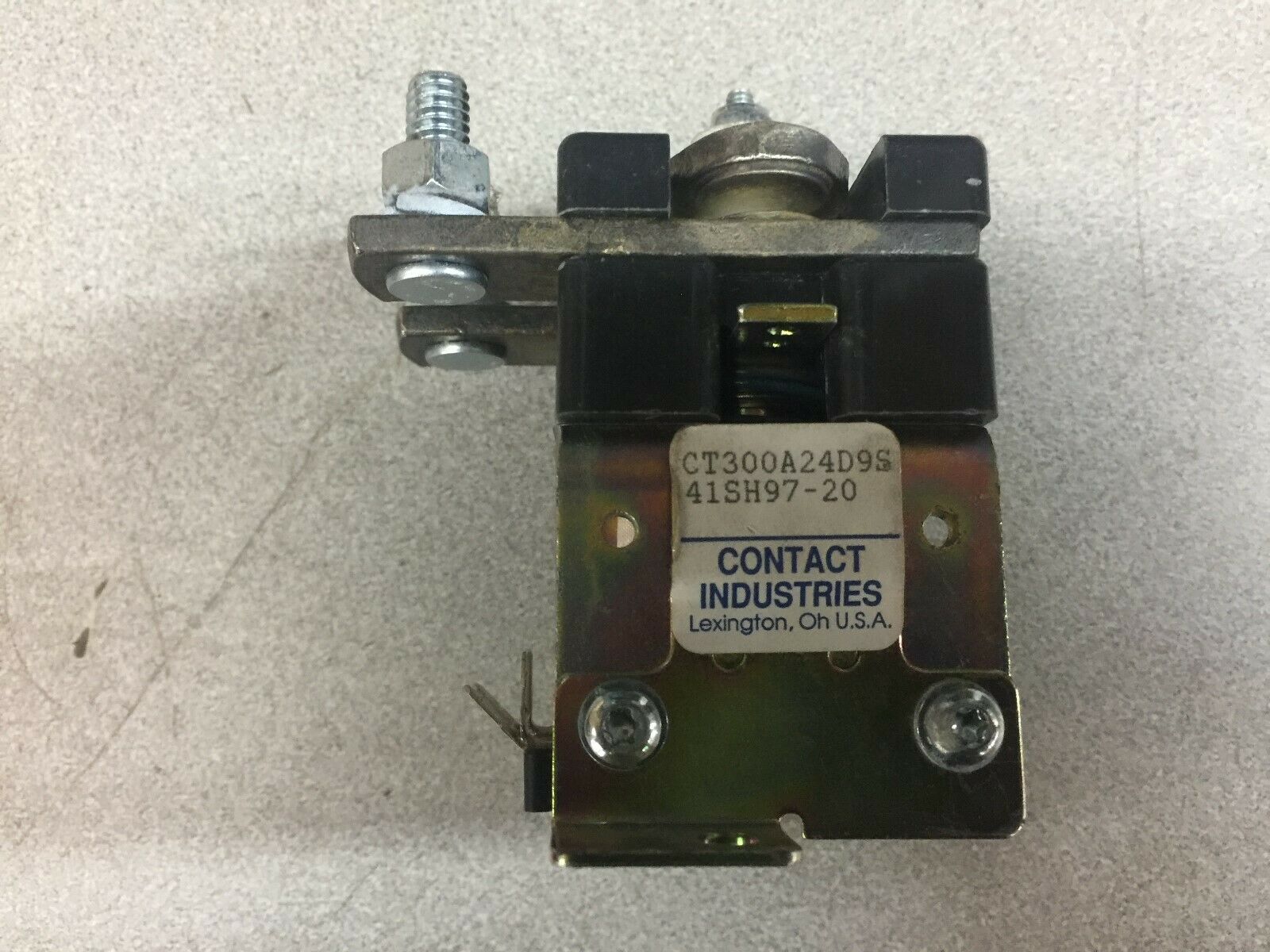 NEW NO BOX CONTACT INDUSTRIES 300AMP 24V COIL 1POLE CONTACTOR CT300A24D9S