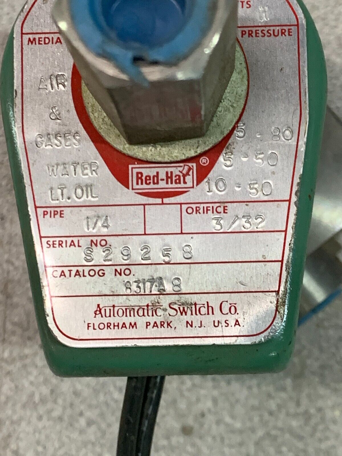 NEW NO BOX ASCO RED HAD 3/32" SOLENOID VALVE 110/120V. COIL 8317A8
