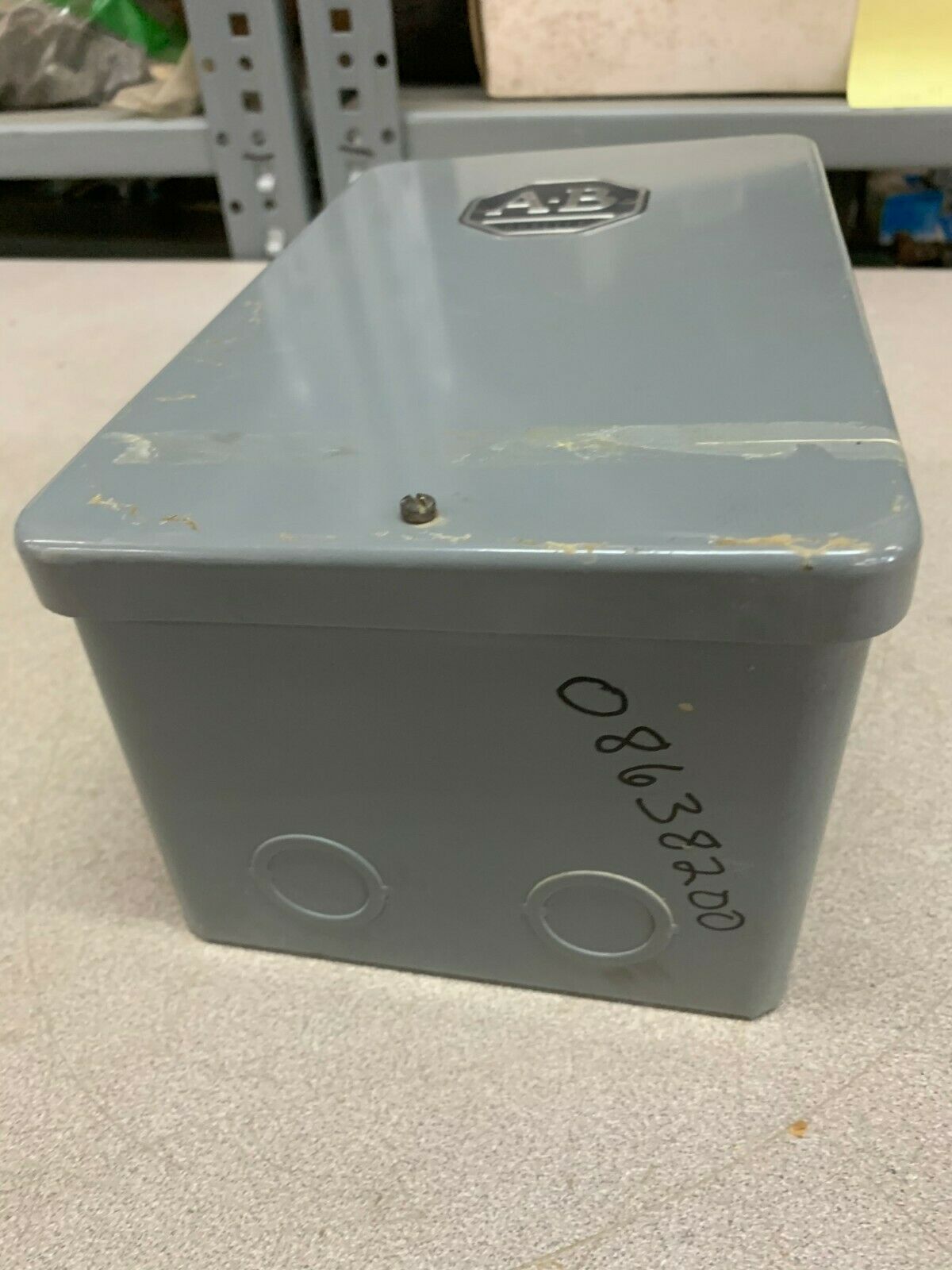 NEW NO BOX ALLEN-BRADLEY RELAY 812-AAB5 SERIES A