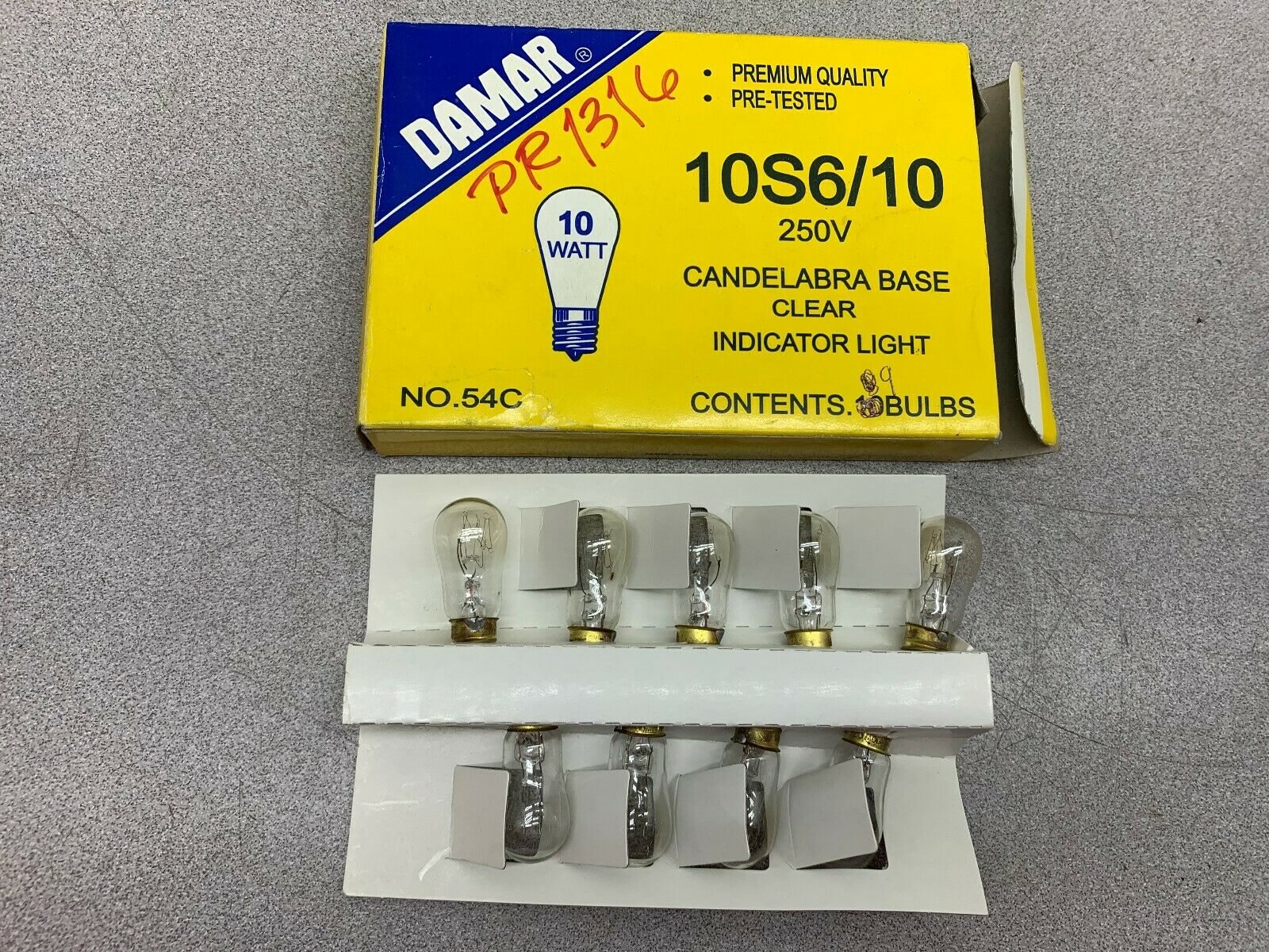 LOT OF 9 NEW IN BOX DAMAR BULB 10S6/10