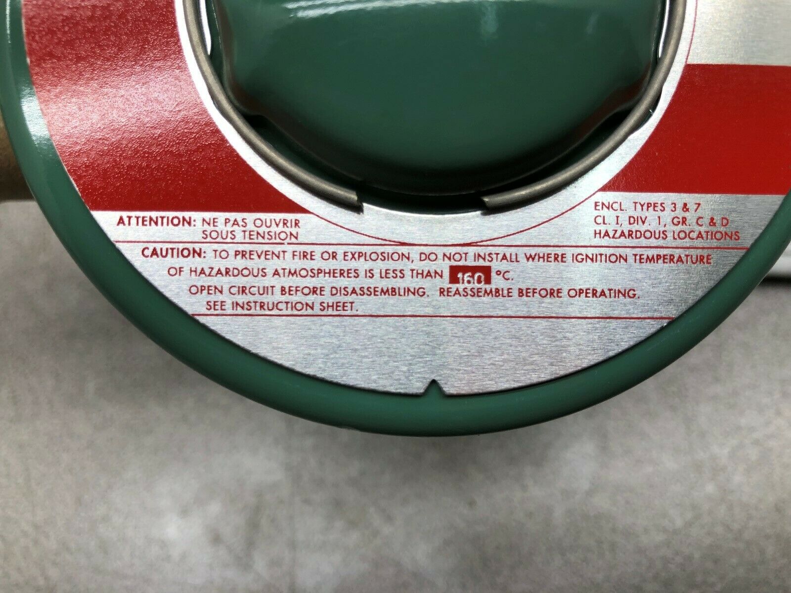 NEW NO BOX ASCO 1/4 NPT 125 VDC COIL 150 PSI SOLENOID VALVE 2126311RU