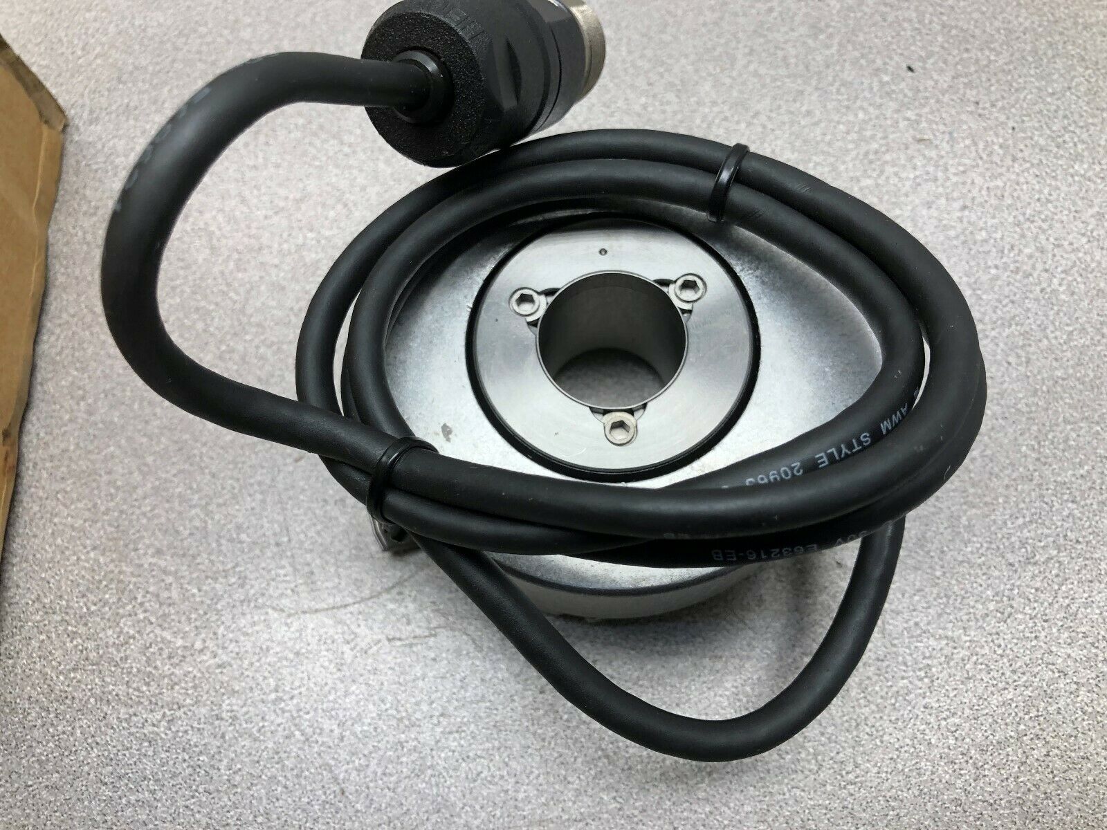 NEW IN BOX HEIDENHAIN ROTORY ENCODER 589614-54