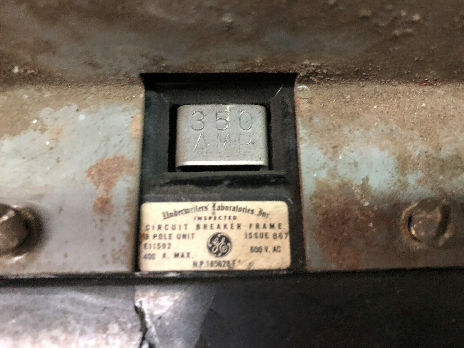 USED GE 350 AMP 3 POLE 600 VAC BREAKER WITH TKMR1 HANDLE TKM436F000 / TKMR1