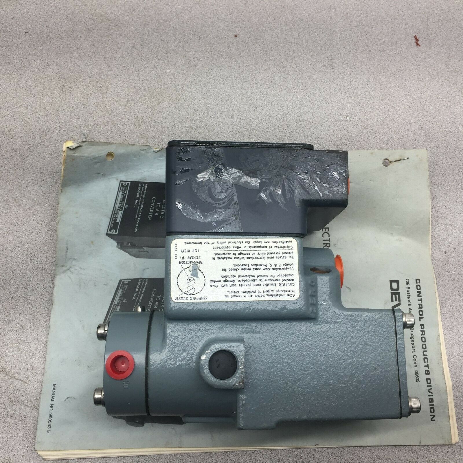 NEW NO BOX DEVAR 0-300 FT ELECTRIC TO AIR CONVERTER 18-150-2-SC