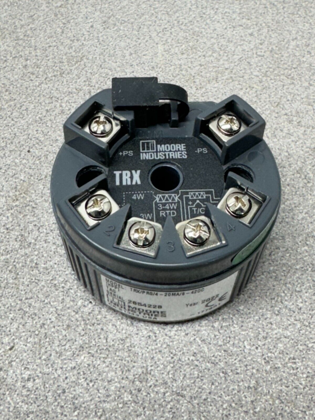 NEW NO BOX MOORE INDUSTRIES TRX/PRG/4-20MA/8-42DC