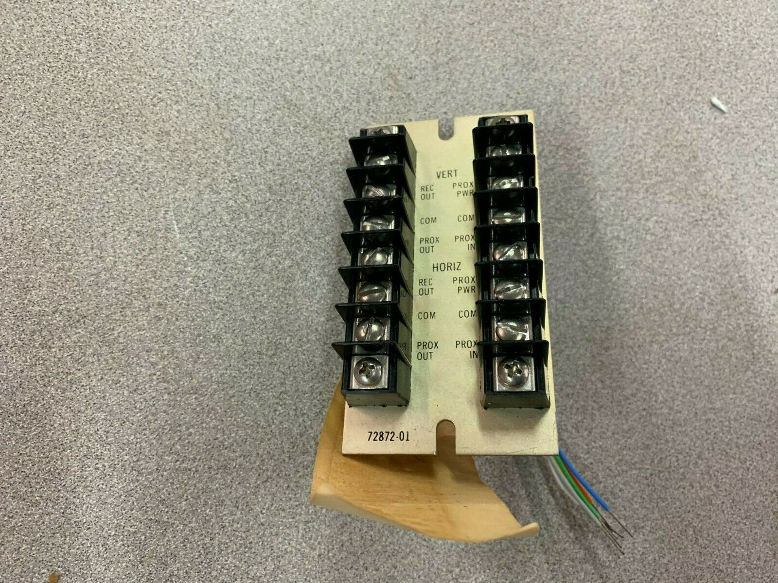 NEW NO BOX BENTLY NEVADA TERMINAL STRIP 72872-01