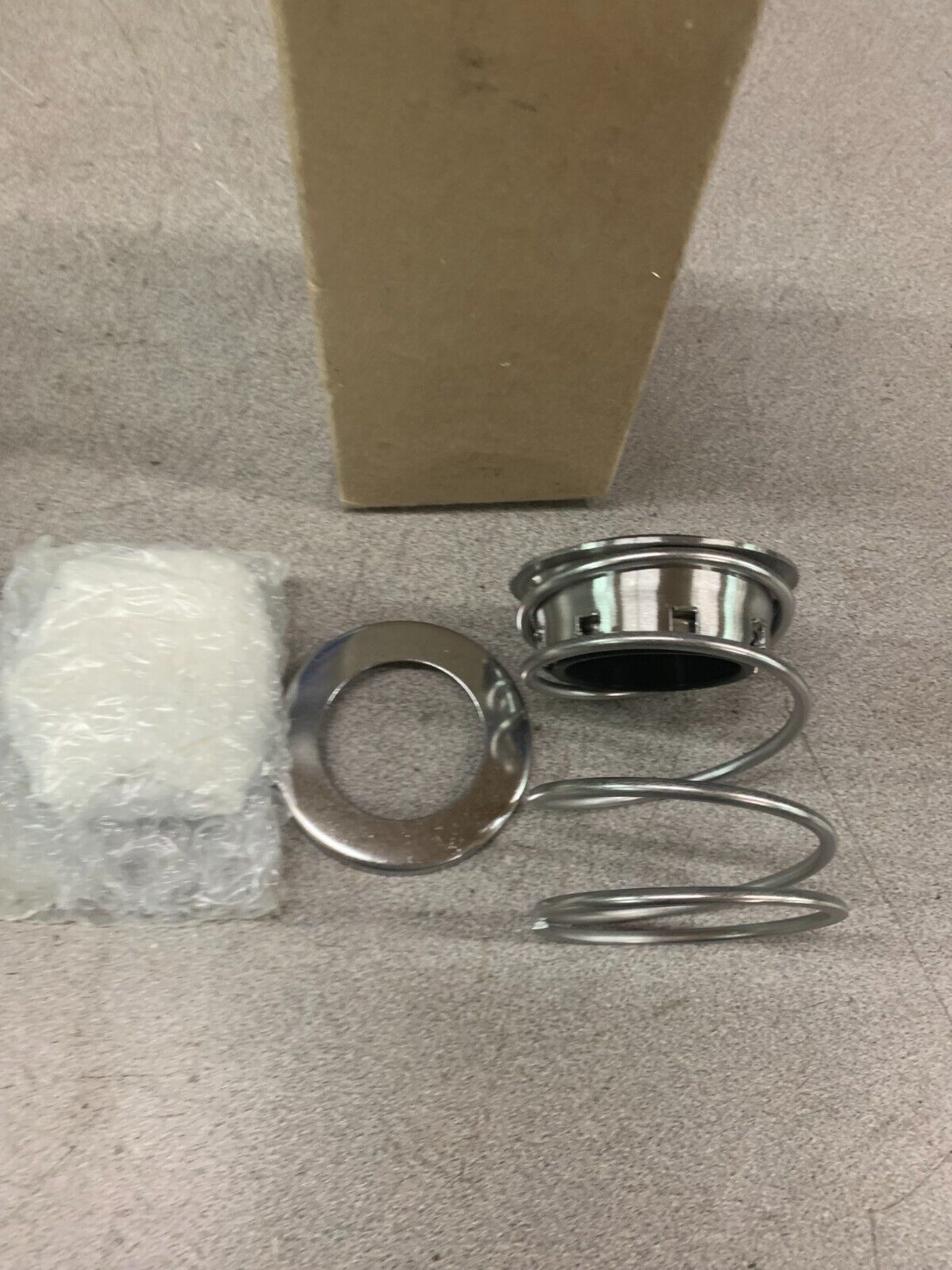 NEW IN BOX VERSA MECHANICAL SEAL 9409