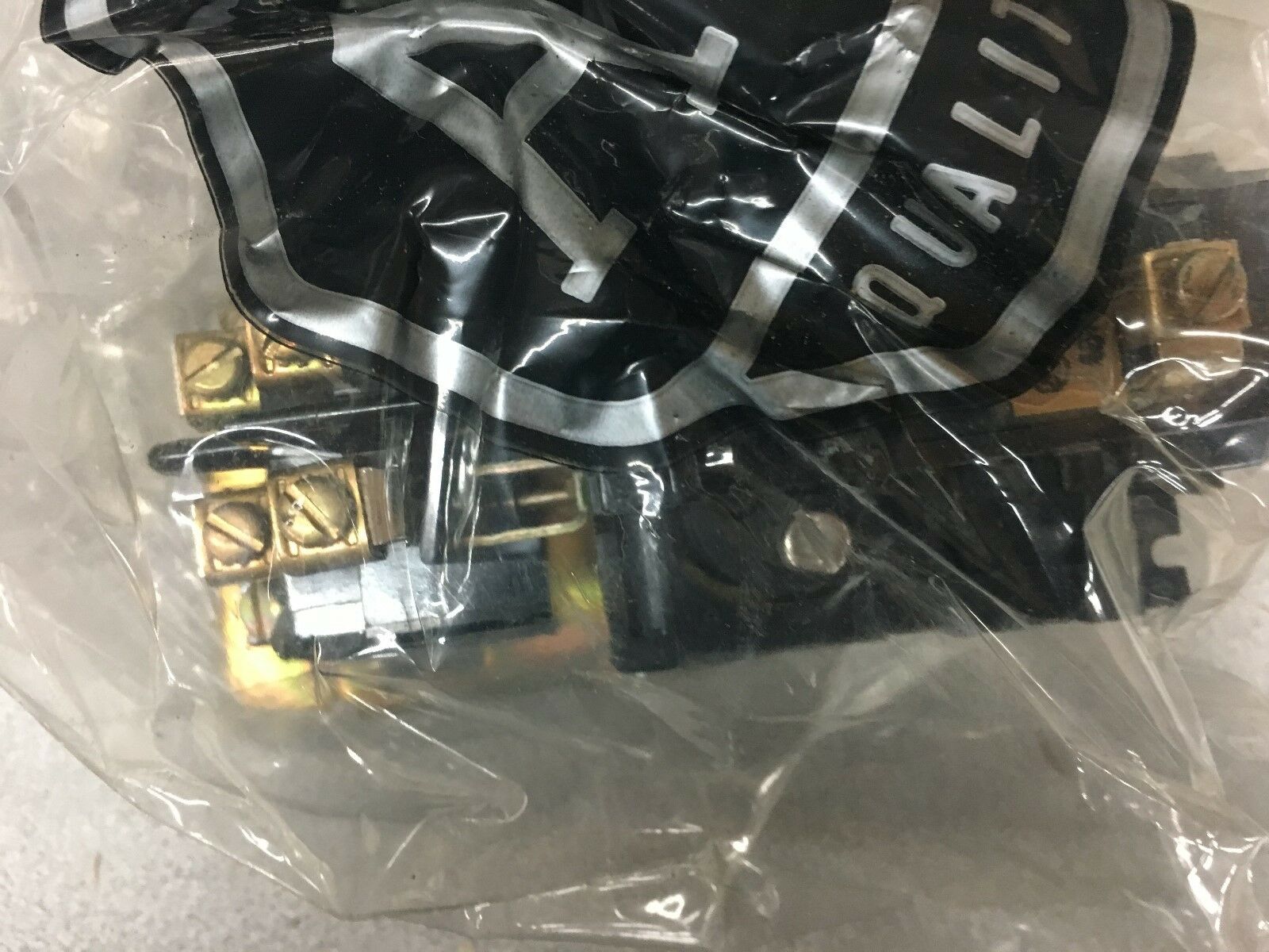 NEW IN BOX ALLEN BRADLEY RELAY 700-BR200A48 SERIES A