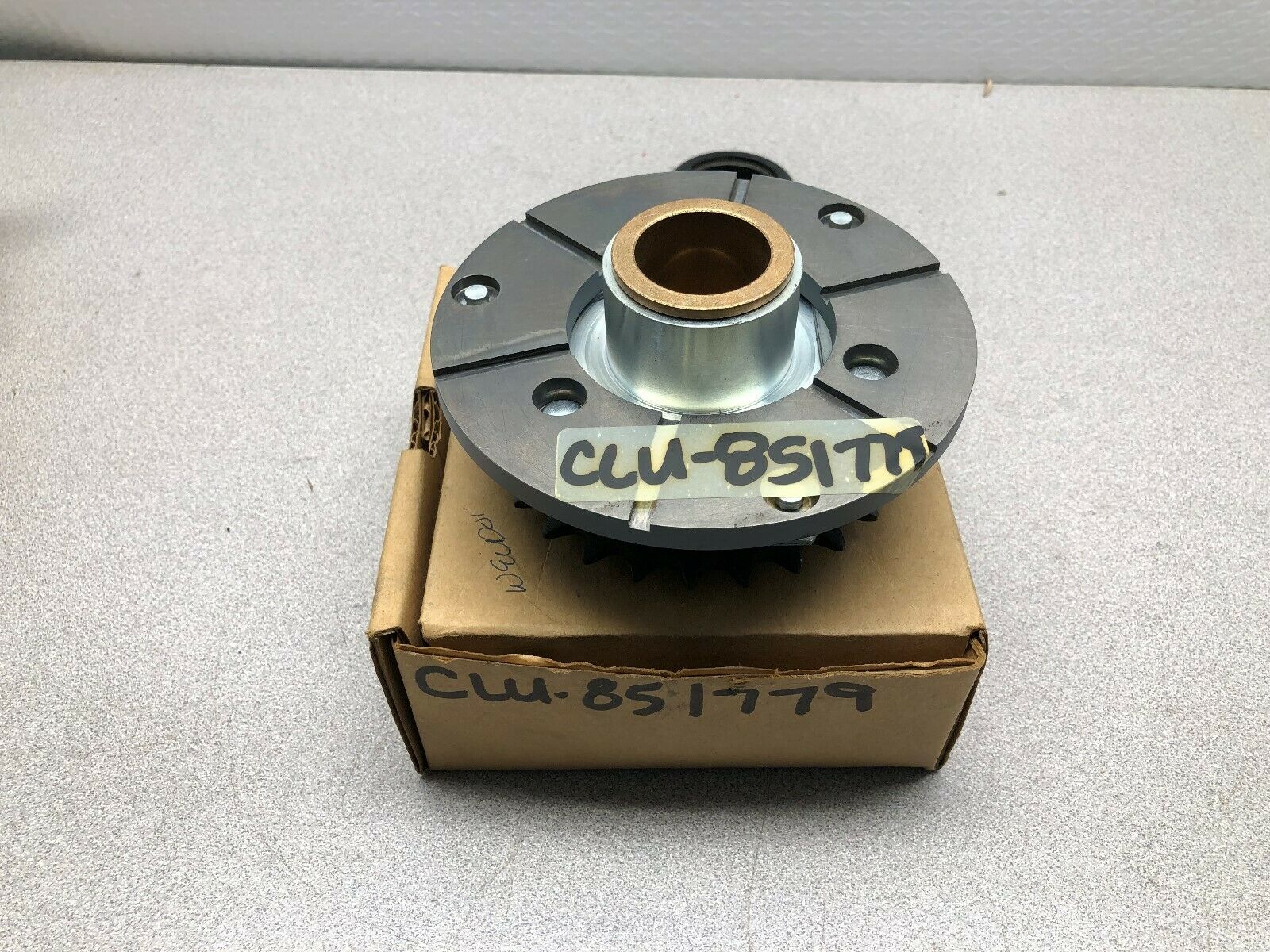 NEW IN BOX WARNER ELECTRIC SPECIAL SPROCKET 5200-11-005