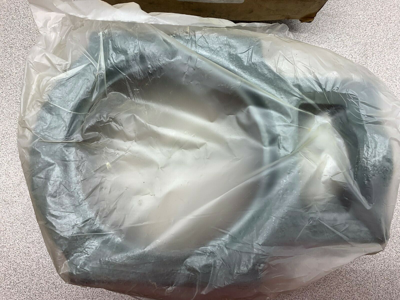 NEW IN BOX NTN BEARING HOUSING BU-T215D1