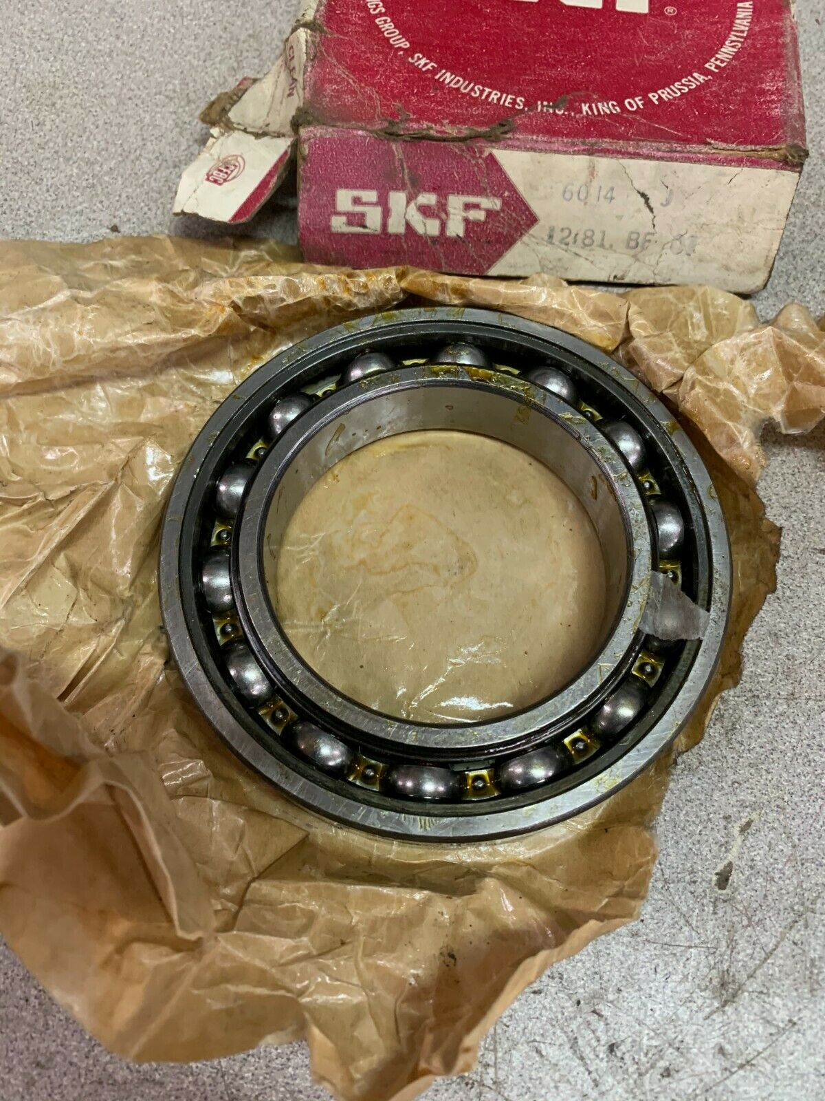 NEW IN BOX SKF DEEP GROOVE BALL BEARING 6014 J