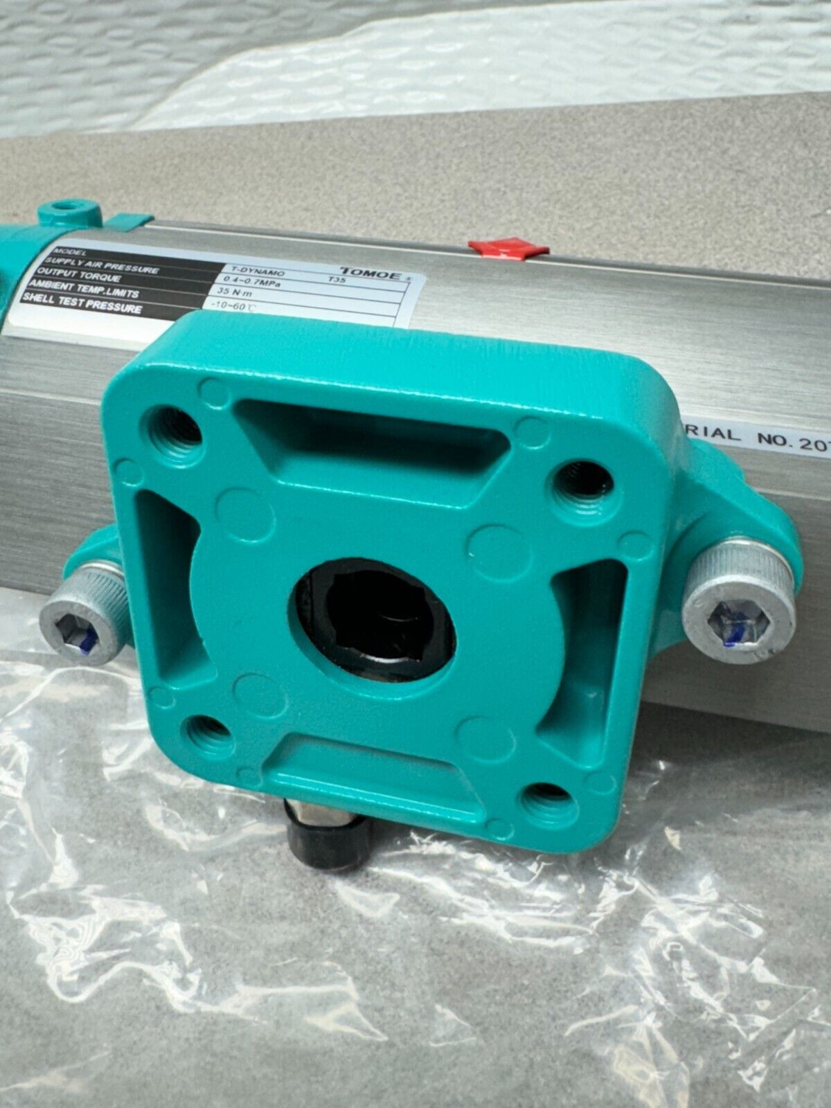 NEW NO BOX TOMOE PNEUMATIC ACTUATOR T-DYNAMO T35 0.4-0.7MPA