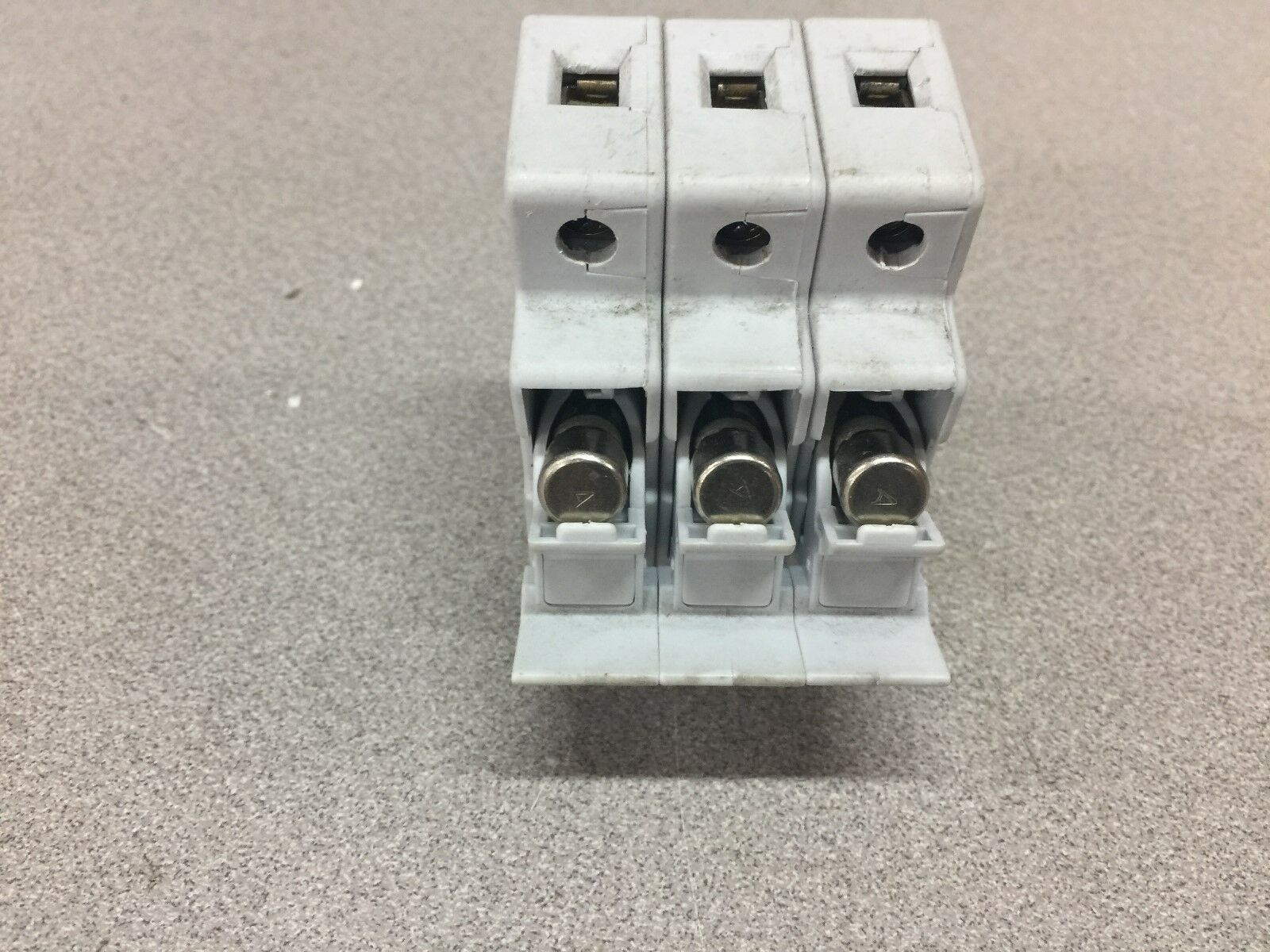 NEW NO BOX GOULD ULTRASAFE FUSABLE DISCONNECT 600V 30 AMP USM3