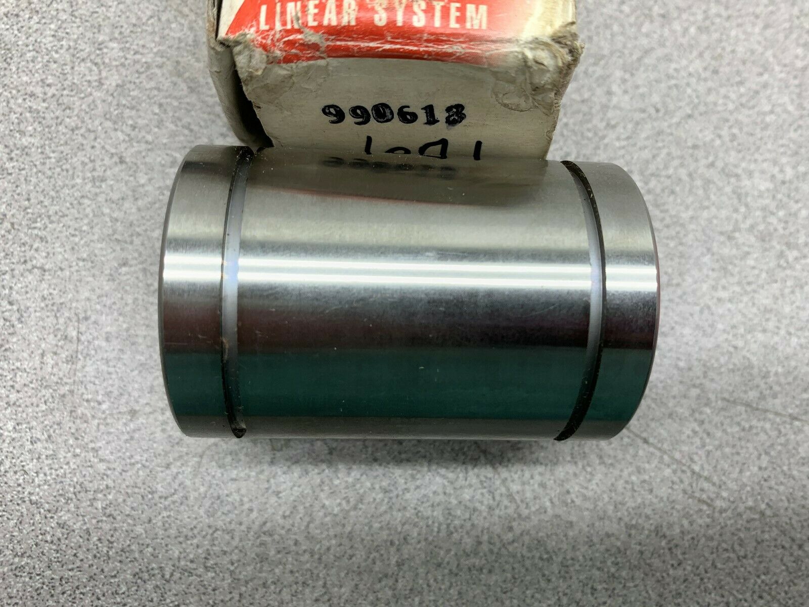 NEW IN FACTORY BOX NB BUSH LINEAR BEARING KBS-25