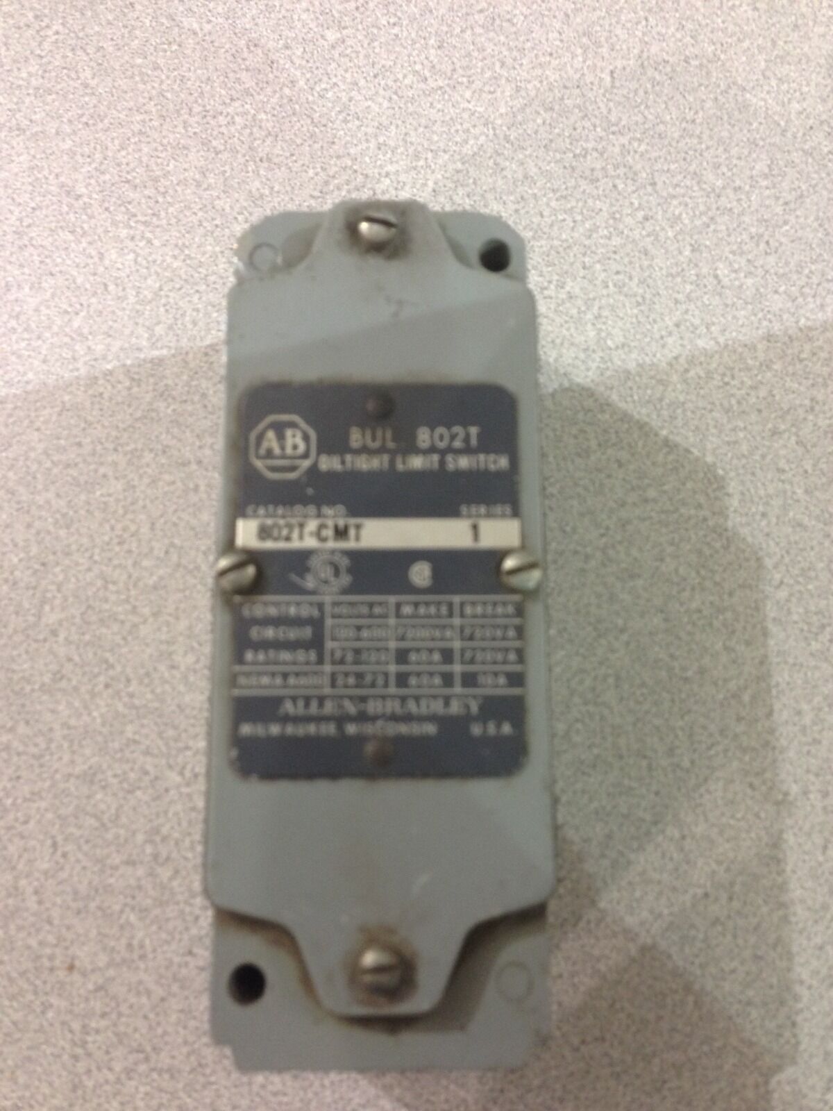 USED ALLEN-BRADLEY LIMIT SWITCH (BODY ONLY) 802T-CMT SERIES 1